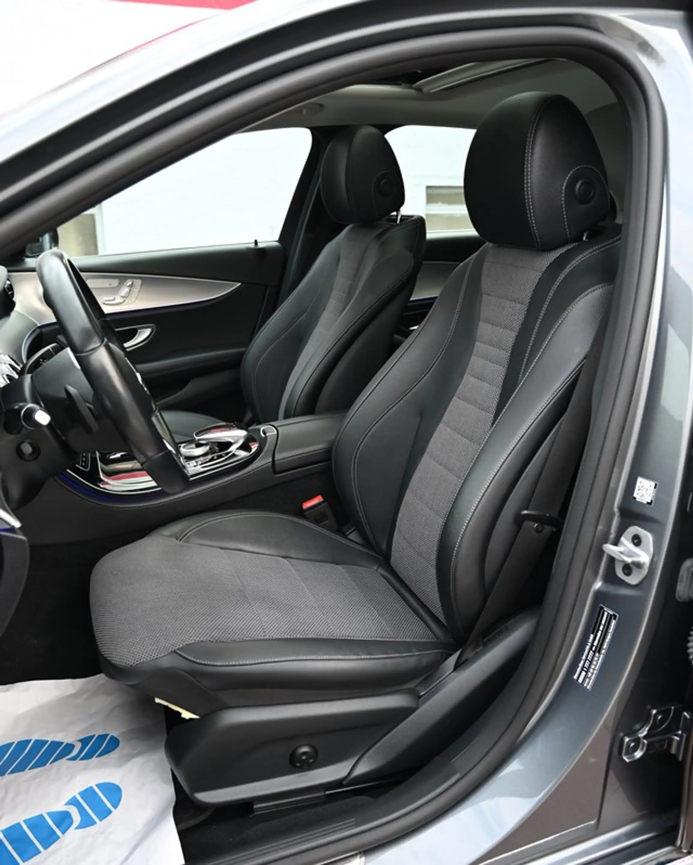 Mercedes-Benz E 220 d StandHzg*el.SD*ACC*Kamera*Multibeam — photo 12