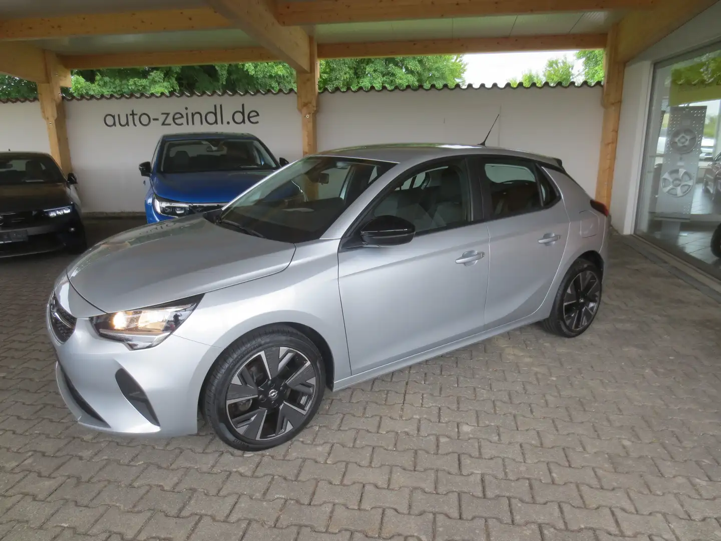 Opel Corsa Edition 1.2T /Navi/DAB+/PDC/SHZ/Alu17" Silber - 1