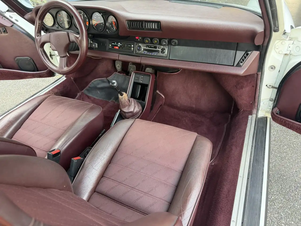 Porsche 911 3.2 Carrera SC Maching Number, foto 10