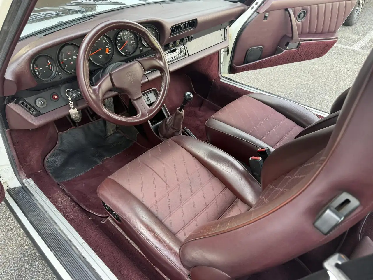 Porsche 911 3.2 Carrera SC Maching Number, foto 9