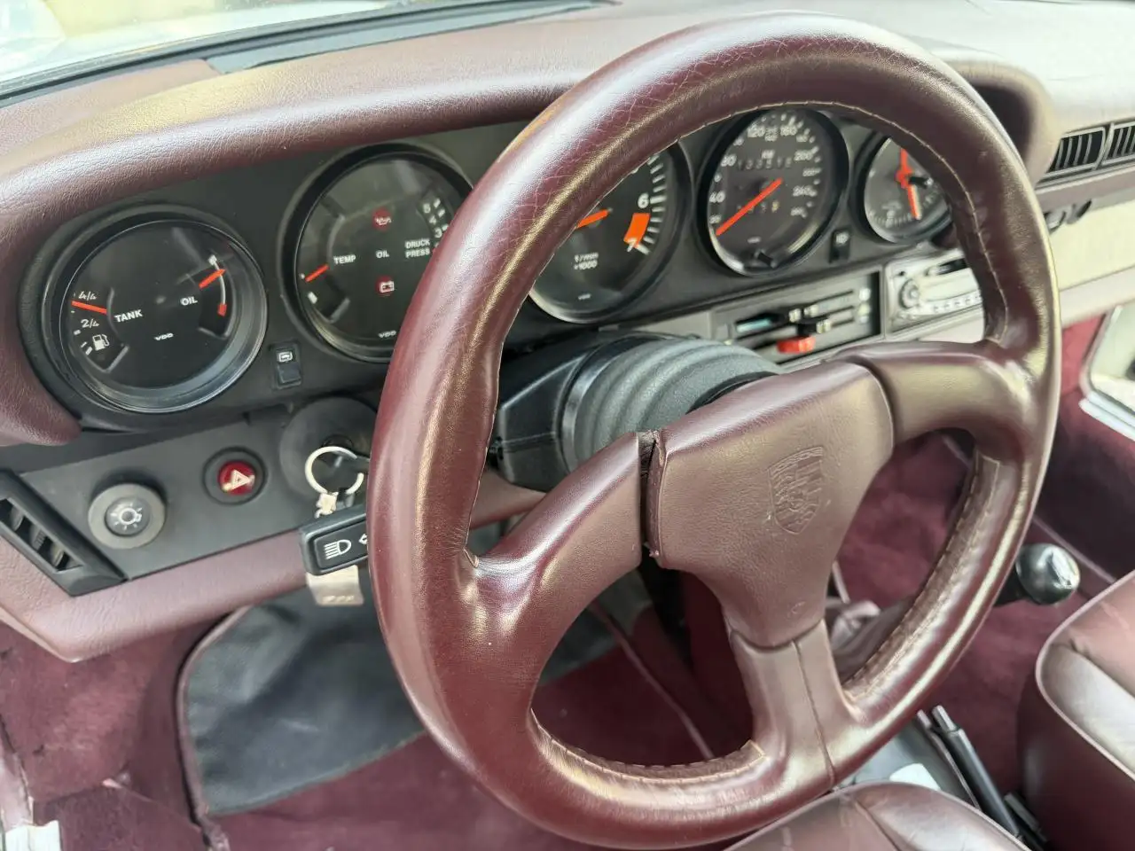 Porsche 911 3.2 Carrera SC Maching Number, foto 11