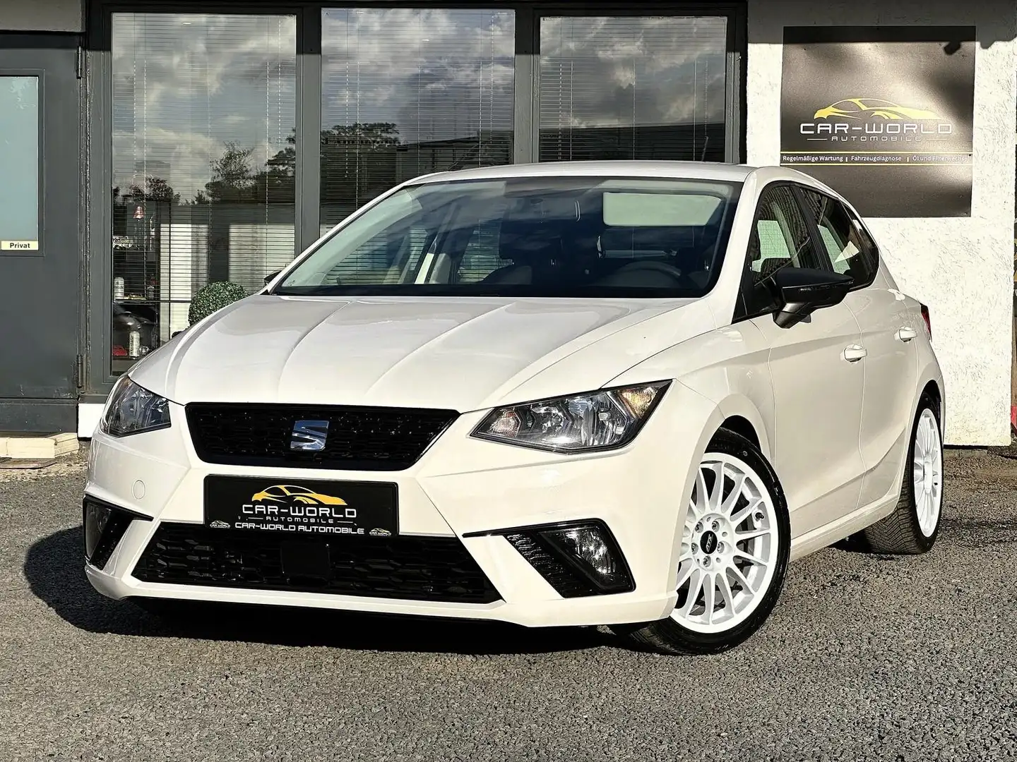 SEAT Ibiza Sport Media-System Klima Garantie Weiß - 1
