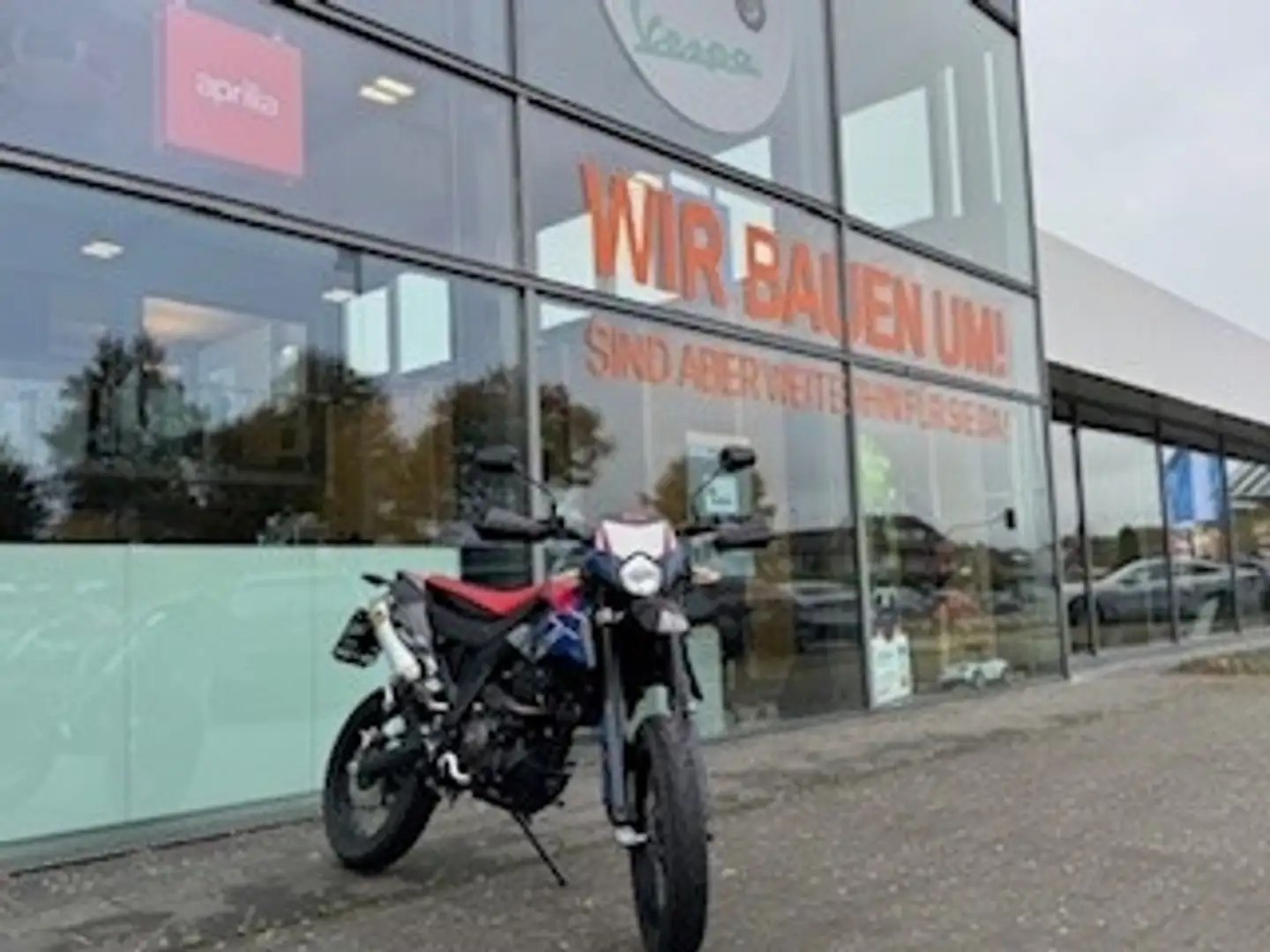 Aprilia SX 125 Schwarz - 2