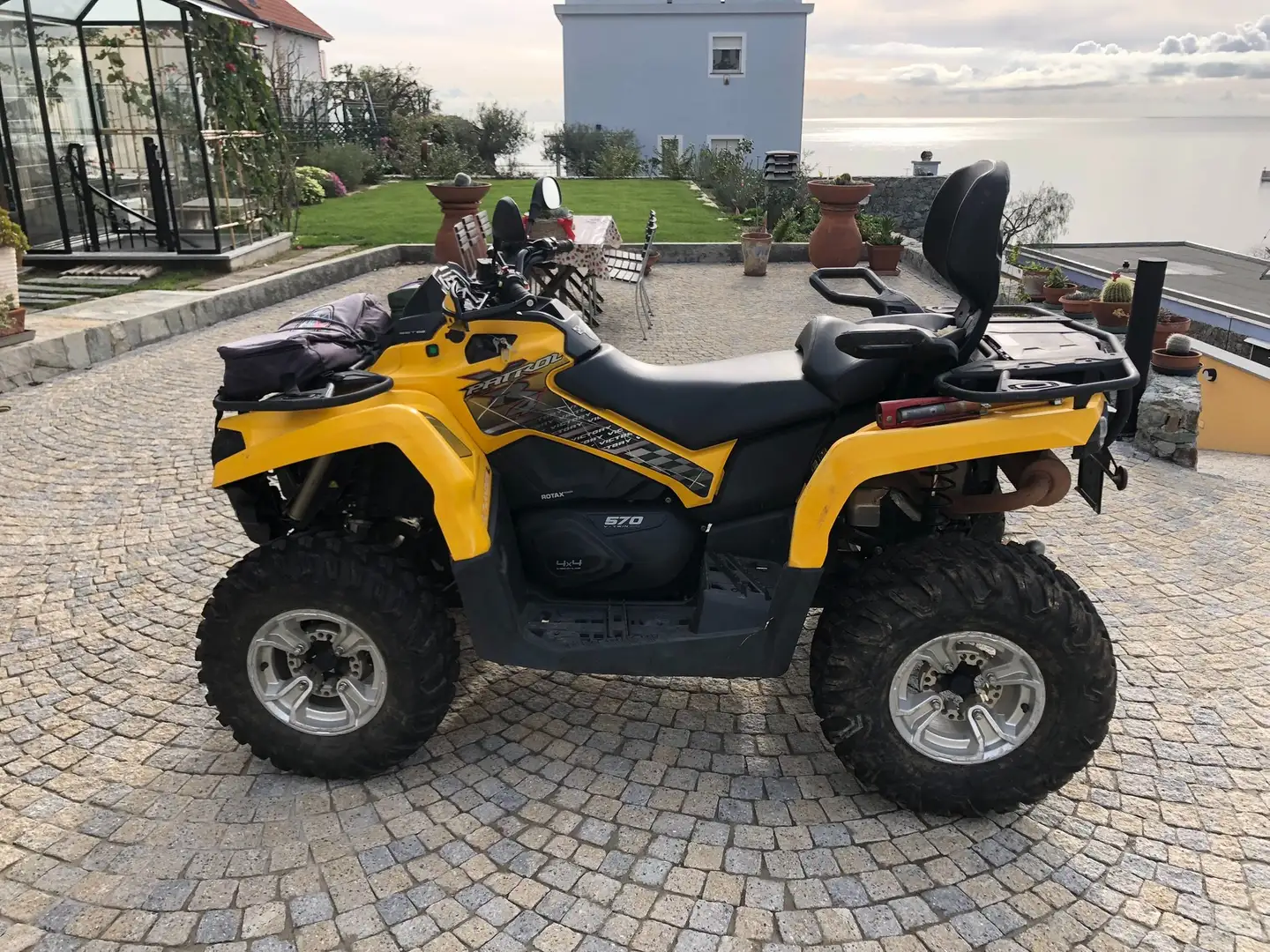 Can Am Outlander L max 570 Yellow - 2