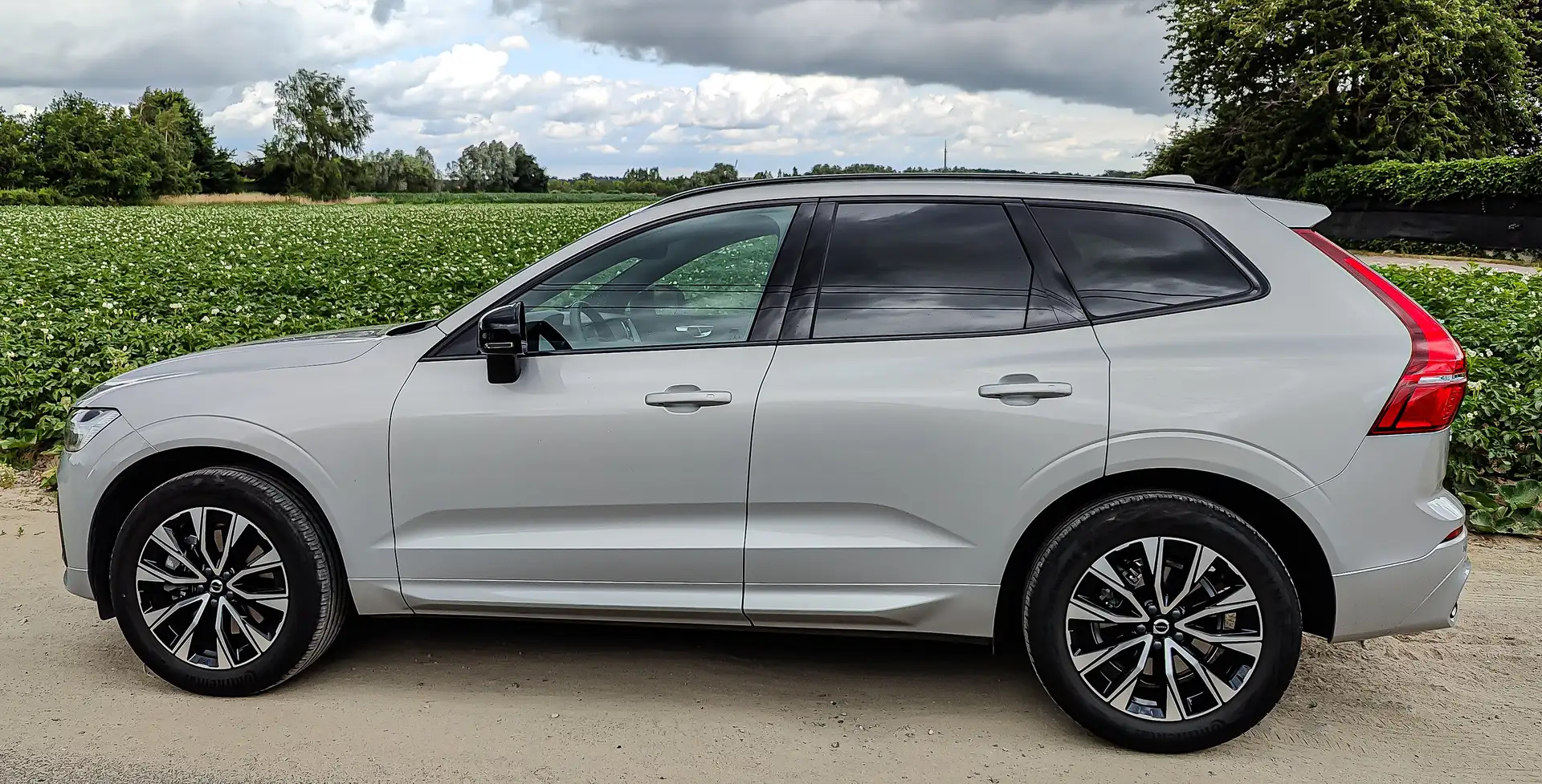 Volvo XC60 XC60 B4 B Plus Dark - 1