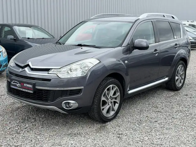 Citroen C-Crosser 2,2/TÜVNEU/VLLSCHKHFT/KLIMA/AHK/SHZ