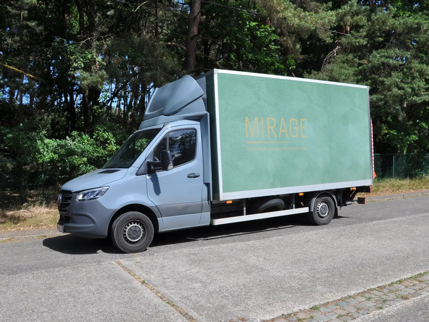 Mercedes-Benz Sprinter 319 CDI L2 *Meubelbak met Lift* AUTOMAAT - 190 PK Blauw - 2