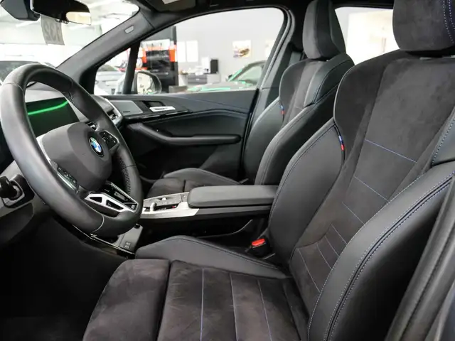 BMW M view 8