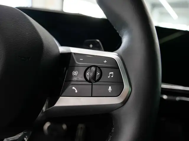 BMW 2 Series view 23