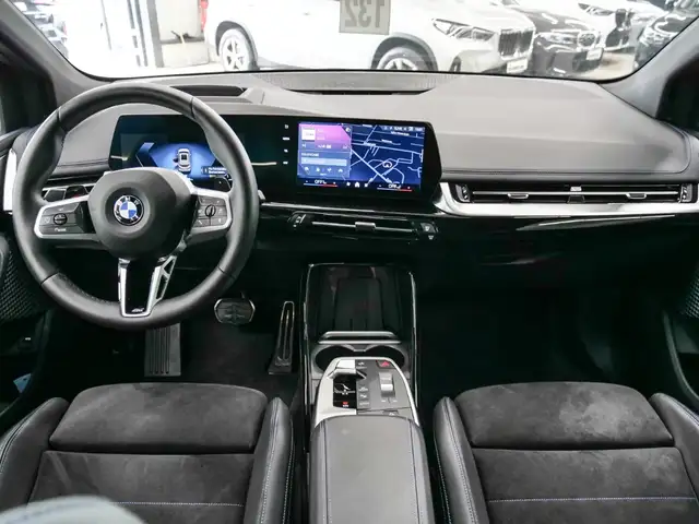 BMW M view 11