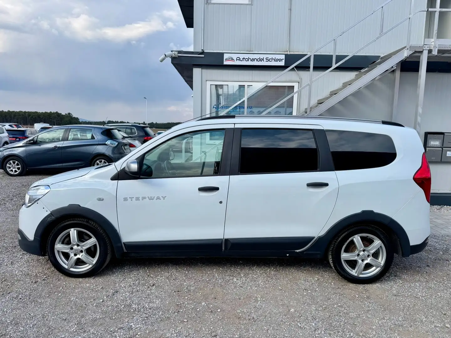Dacia Lodgy 1.5 dCi Stepway Weiß - 2