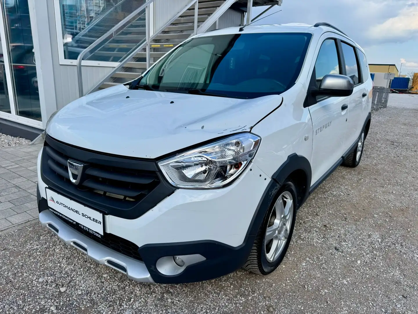 Dacia Lodgy 1.5 dCi Stepway Weiß - 1