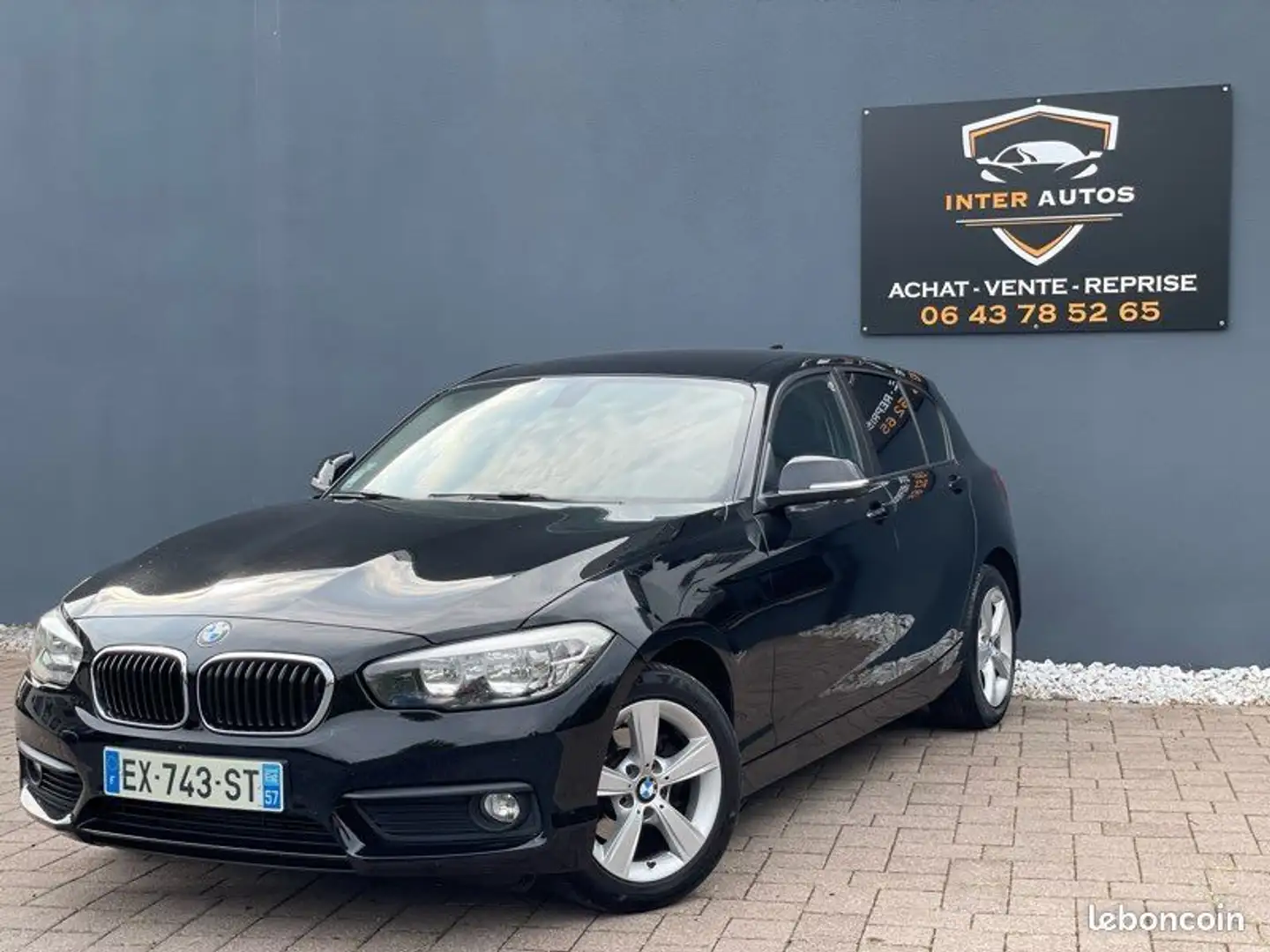 BMW 116 116D LCI Phase II Schwarz - 2