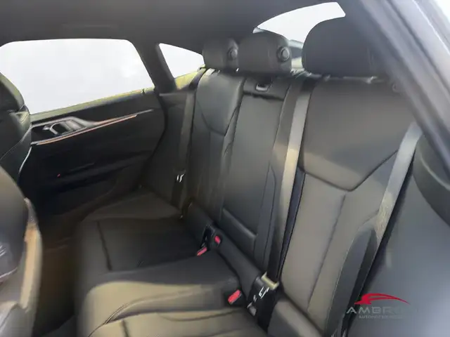 BMW 4 Series view 3