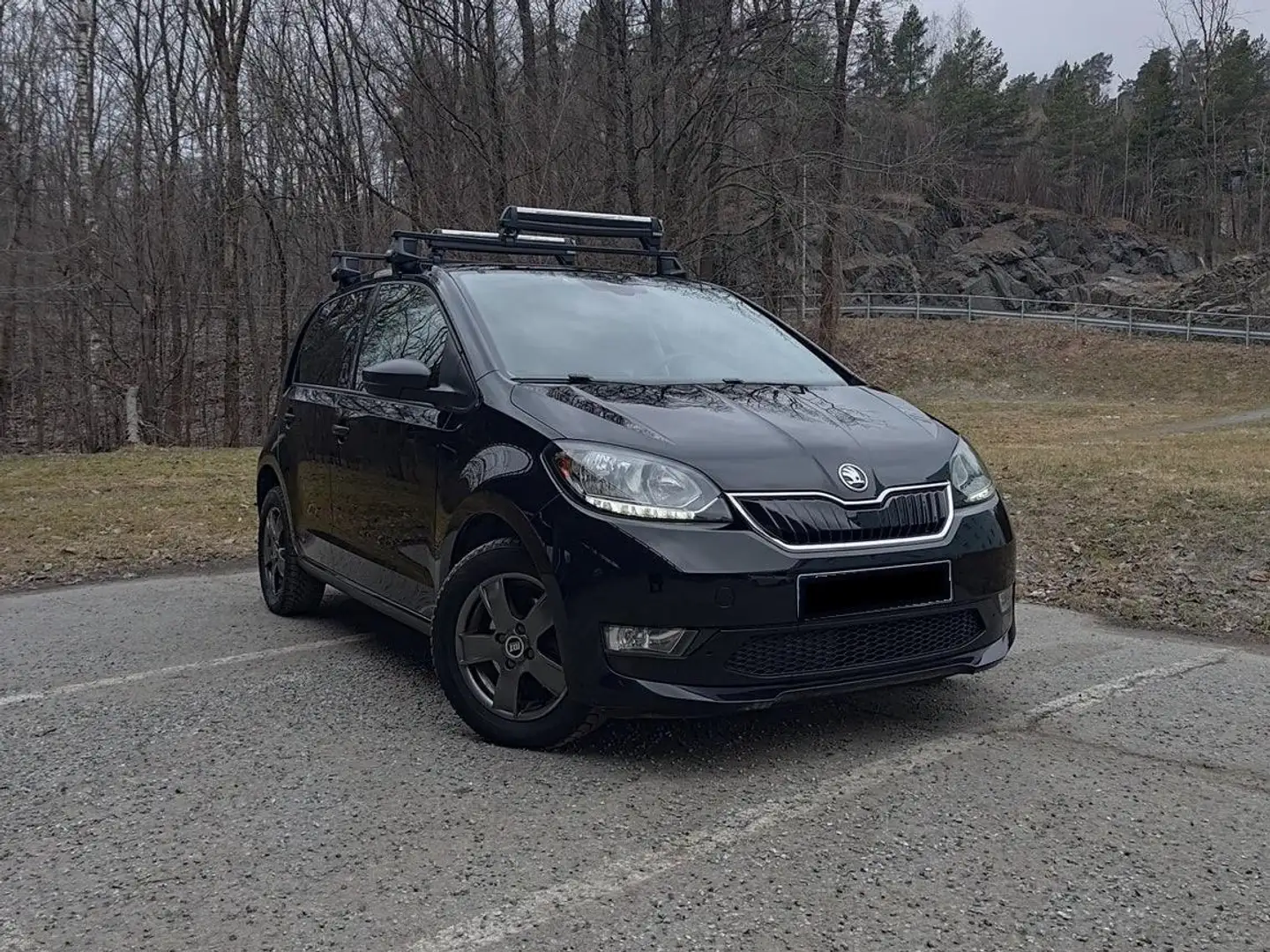 Skoda Citigo CITIGOe iV Ambition Schwarz - 1