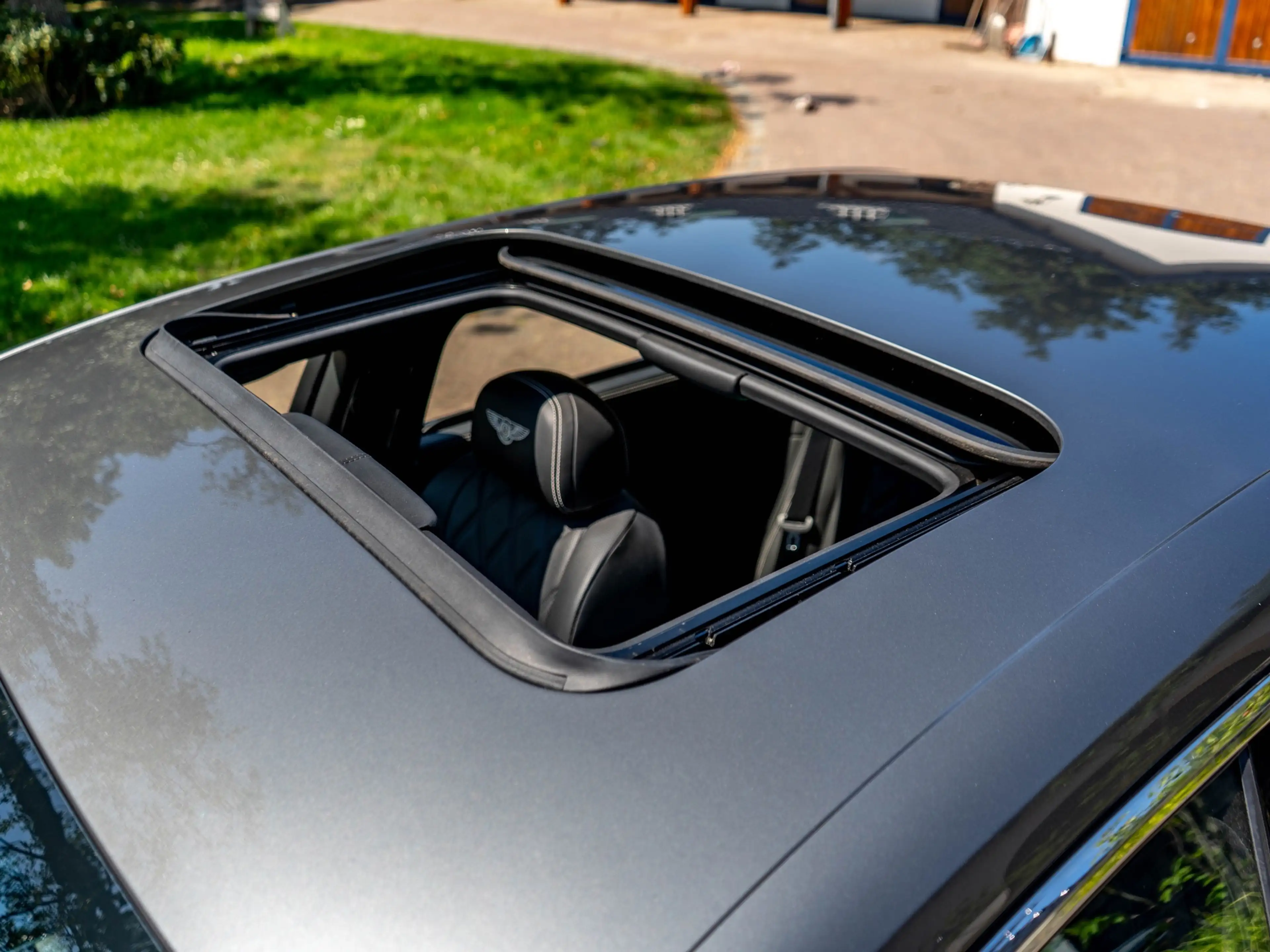 Bentley Flying Spur 6.0 W12 — photo 10