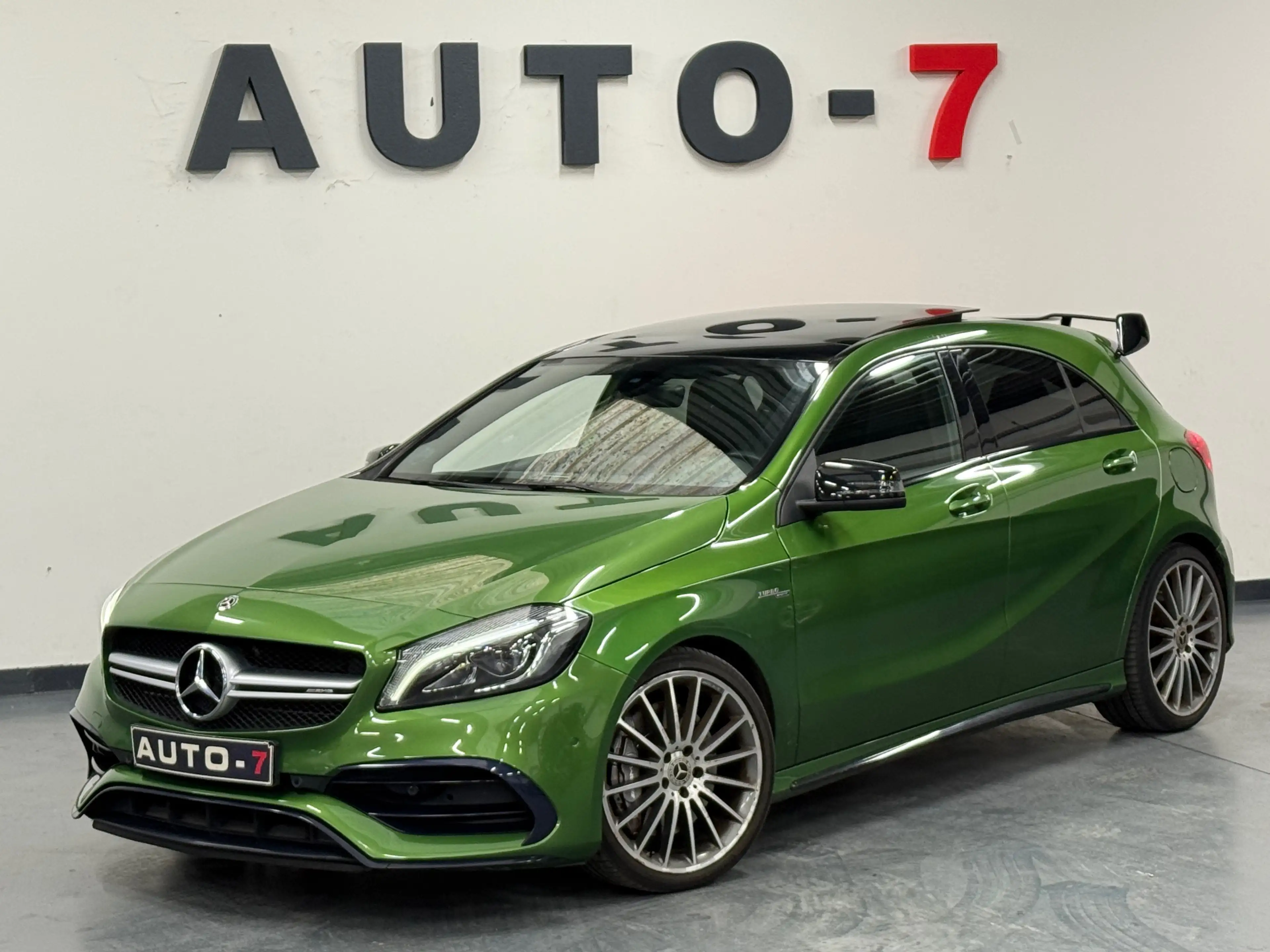 Mercedes-Benz A 45 AMG 4-Matic Face-lift Performance 2017