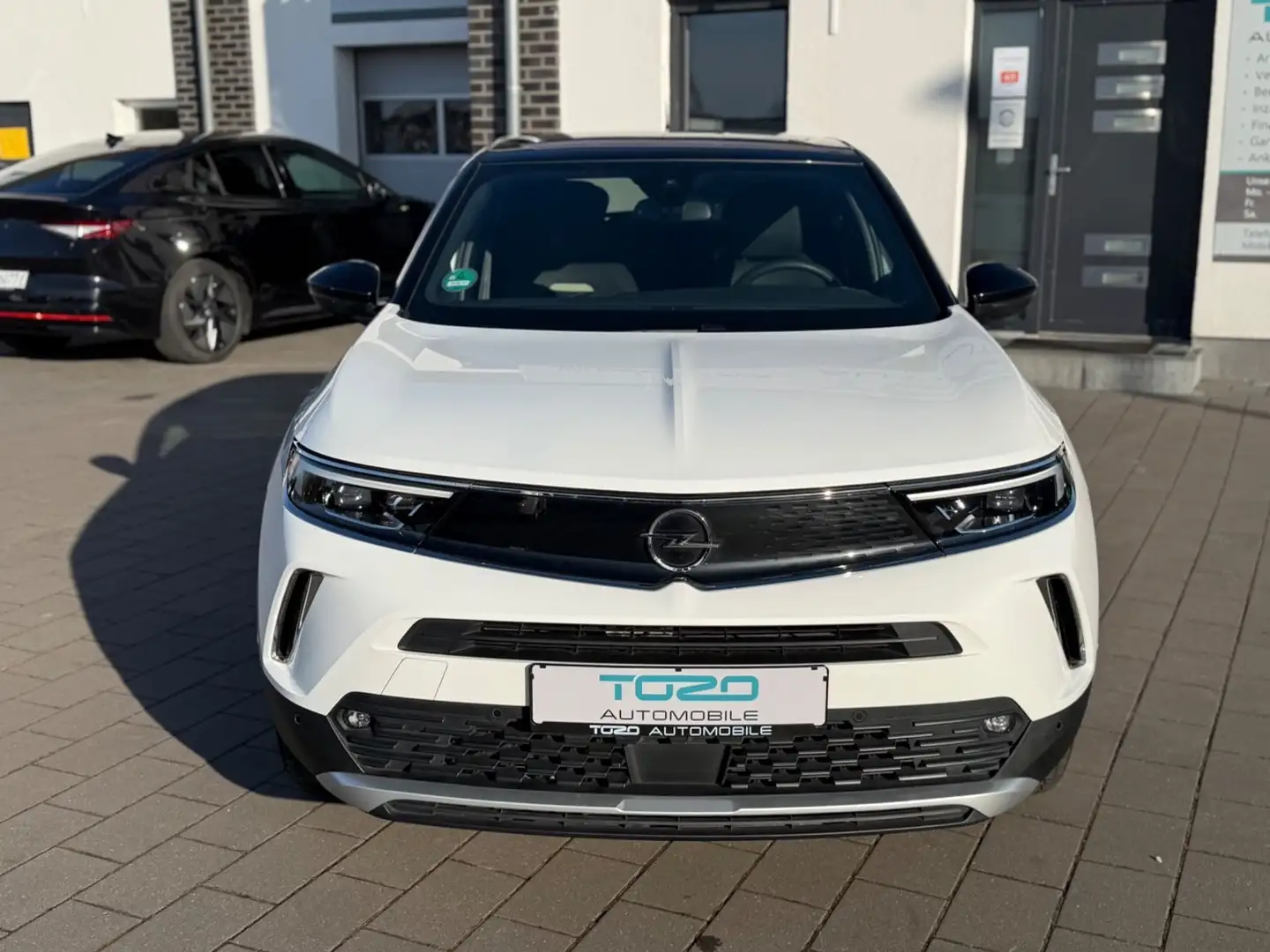 Opel Mokka Ultimate*NAVI*306°KAMERA*LED*LEDER*1.HAND* Weiß - 2