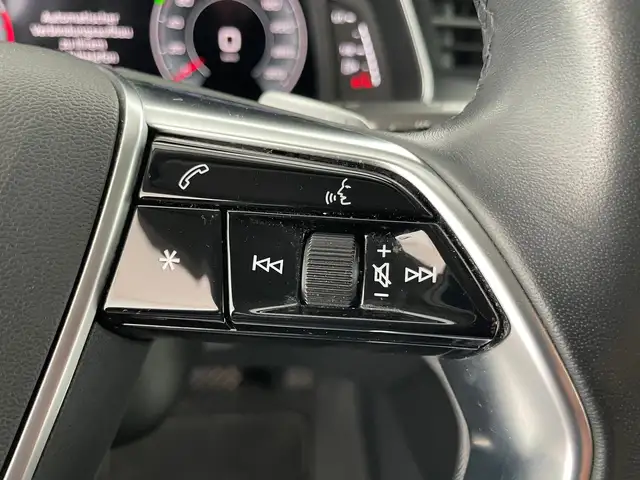 Audi A6 view 15