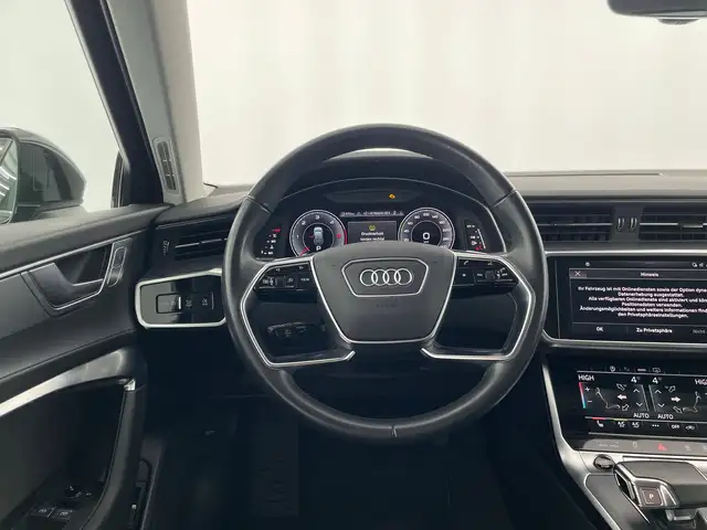 Audi A6 view 12