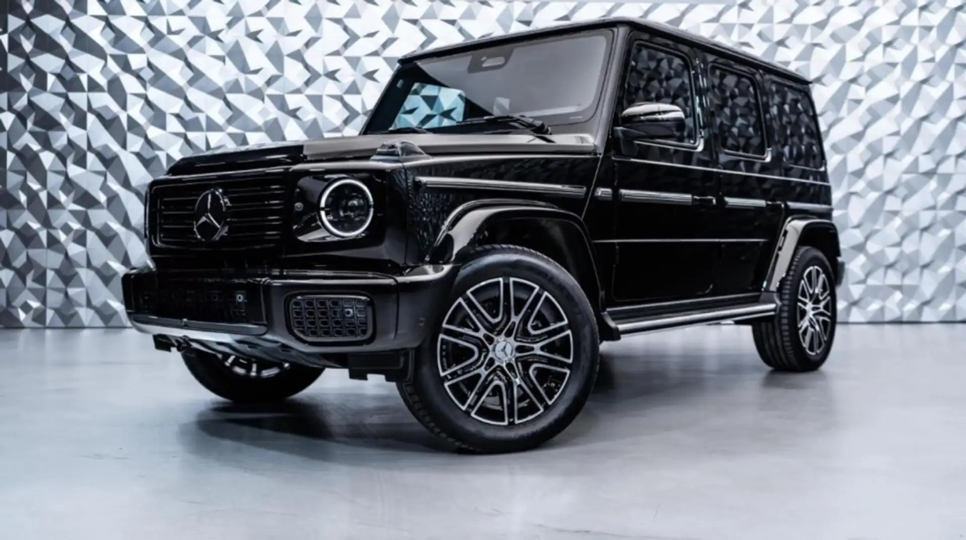 Mercedes-Benz G 450d Linea Exclusive Exterior 4Matic 9G-Tronic Negro - 1