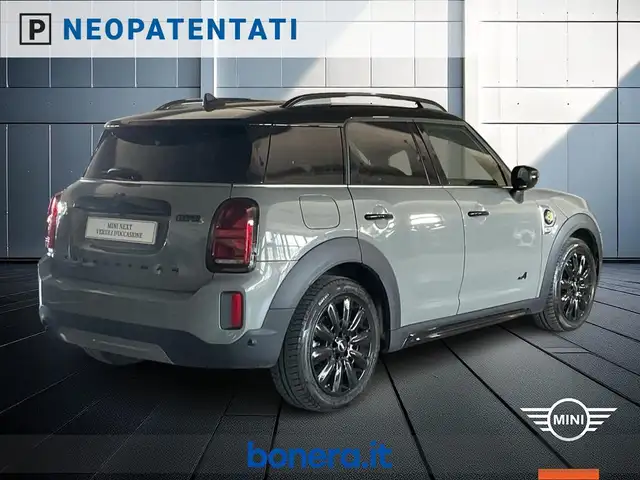 MINI Countryman view 6