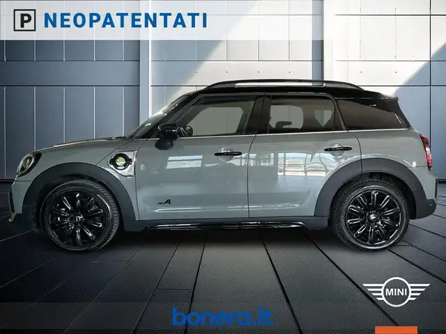 MINI Countryman view 9