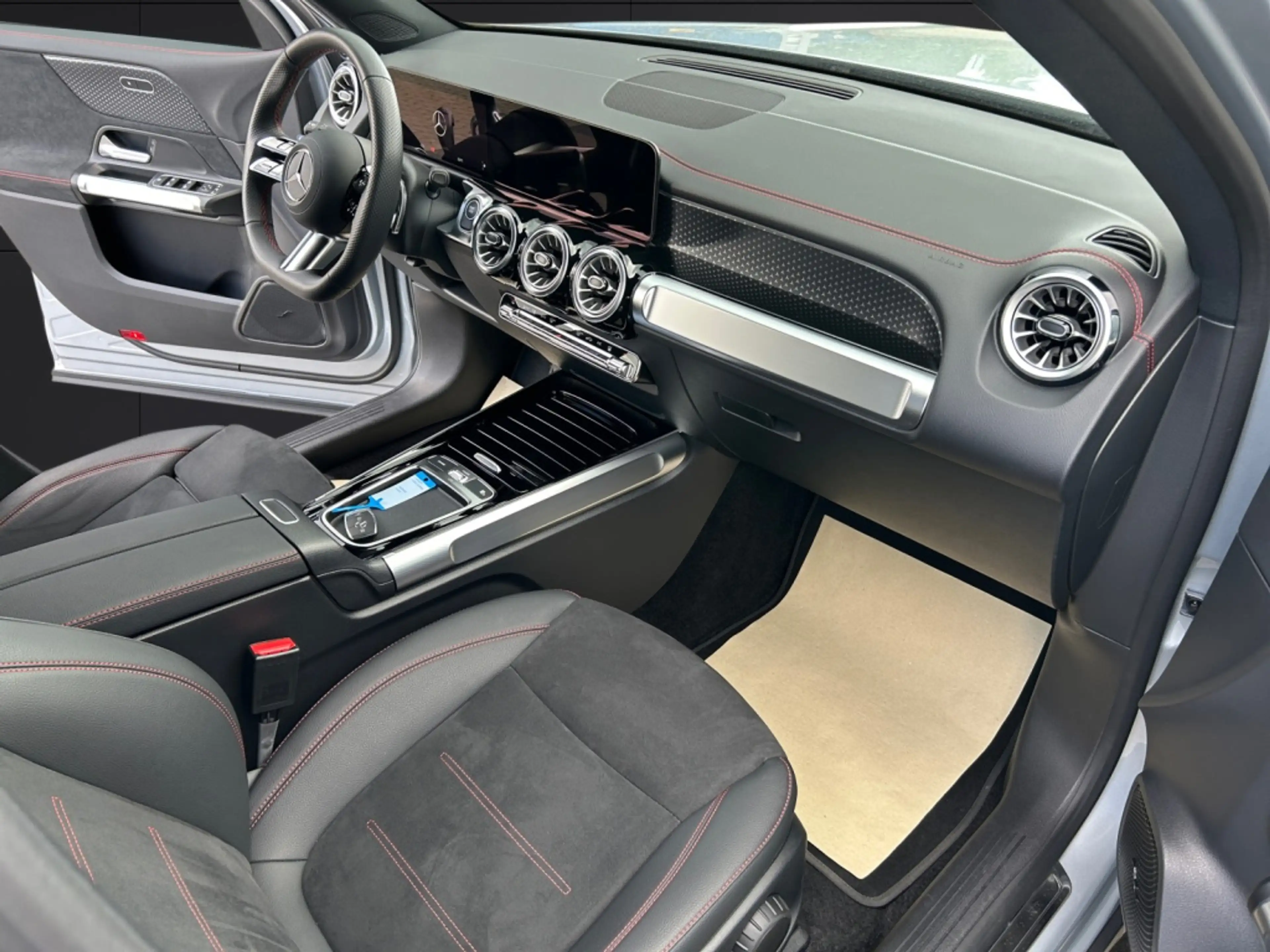 Mercedes-Benz EQB 350 4M AMG*LED*Kamera*Navigation*Easy-Pack* — photo 7