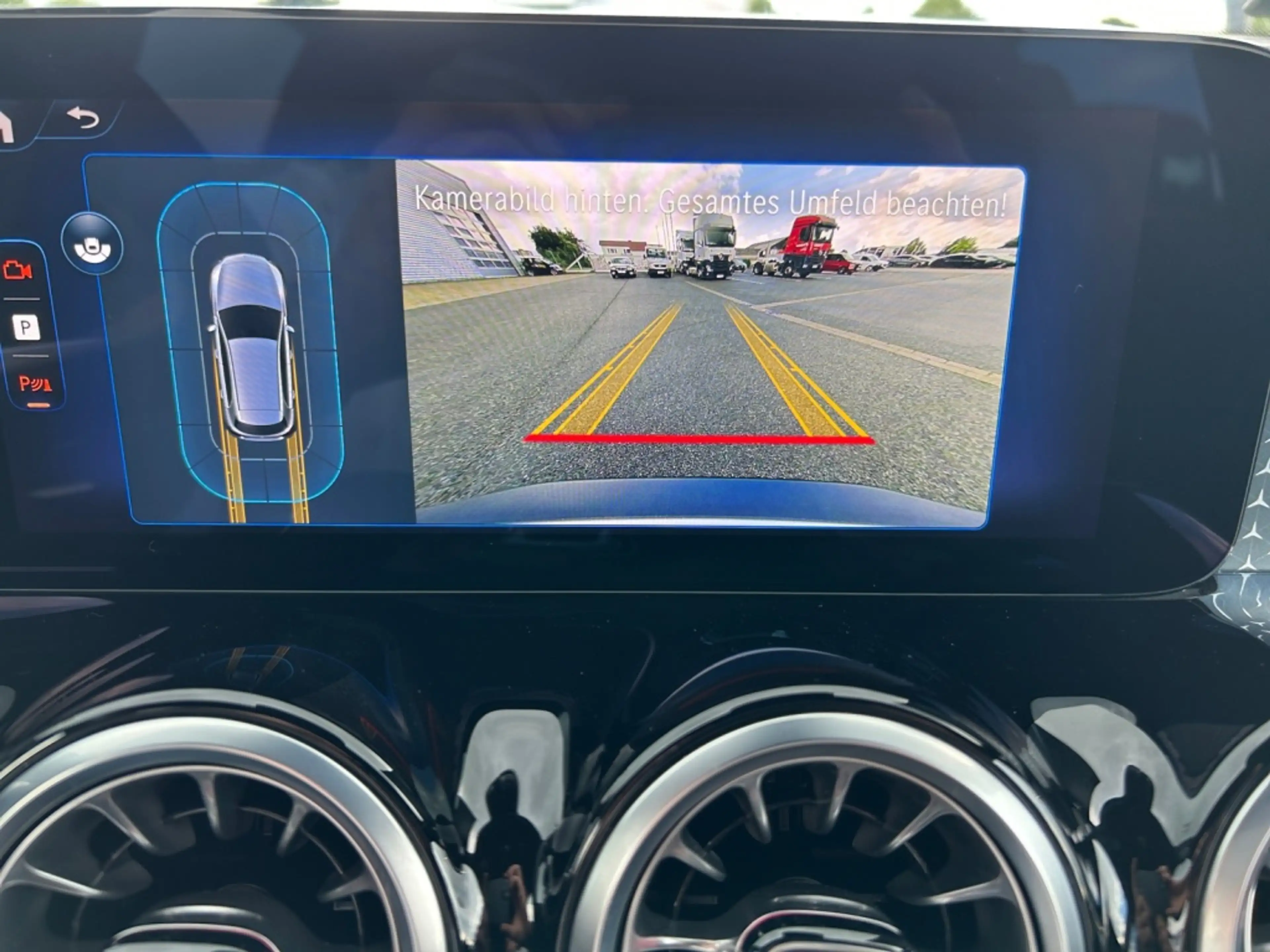 Mercedes-Benz EQB 350 4M AMG*LED*Kamera*Navigation*Easy-Pack* — photo 12