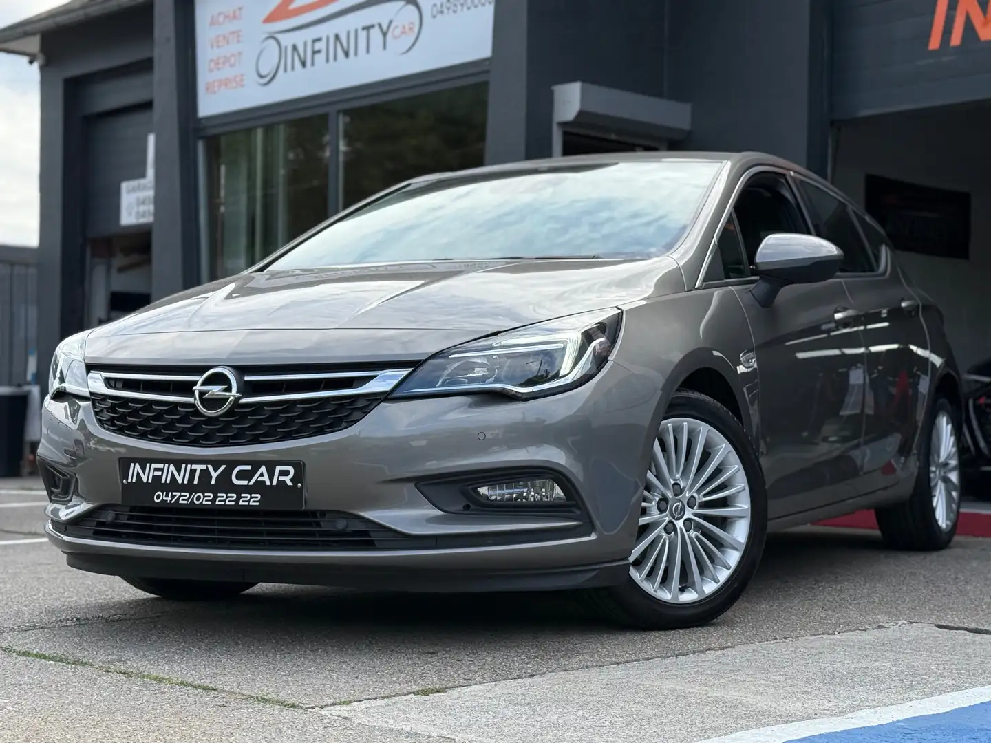 Opel Astra Dynamic 1.6 CDTi ECOTEC D Start/Stop Gris - 2