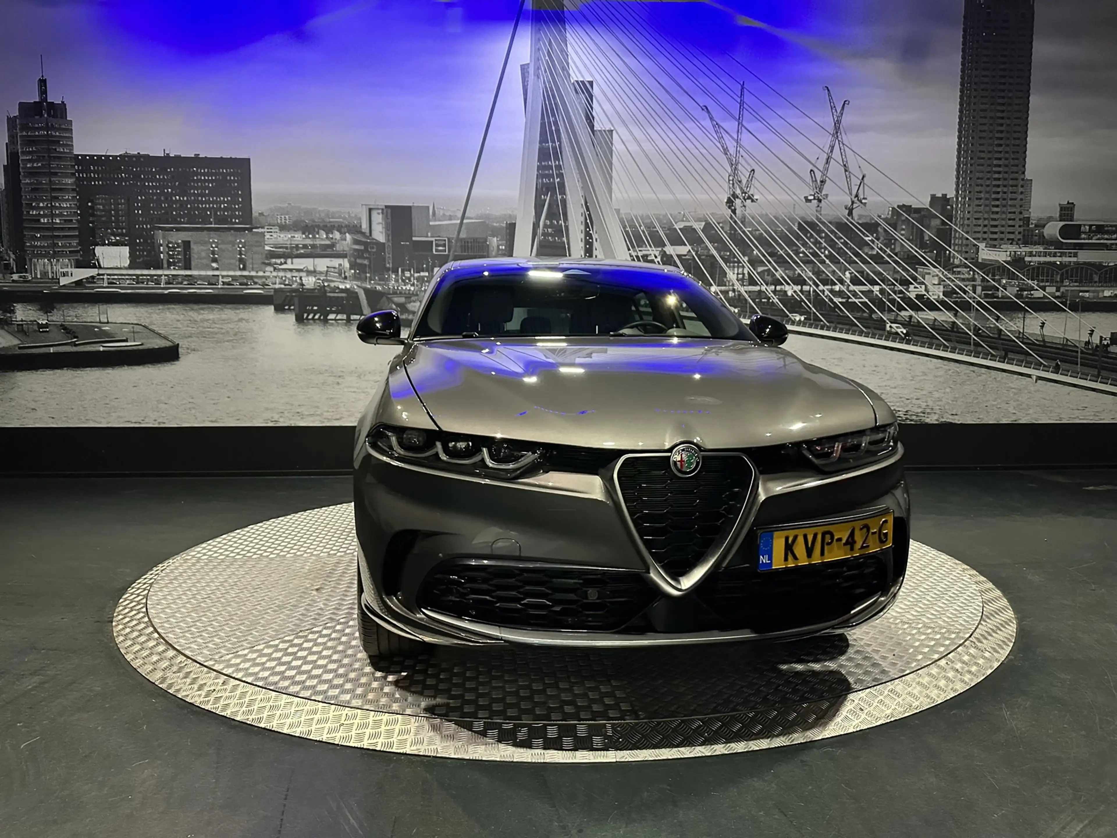 Alfa Romeo Tonale 1.3 Ibrida Plug-In Q4 — photo 5