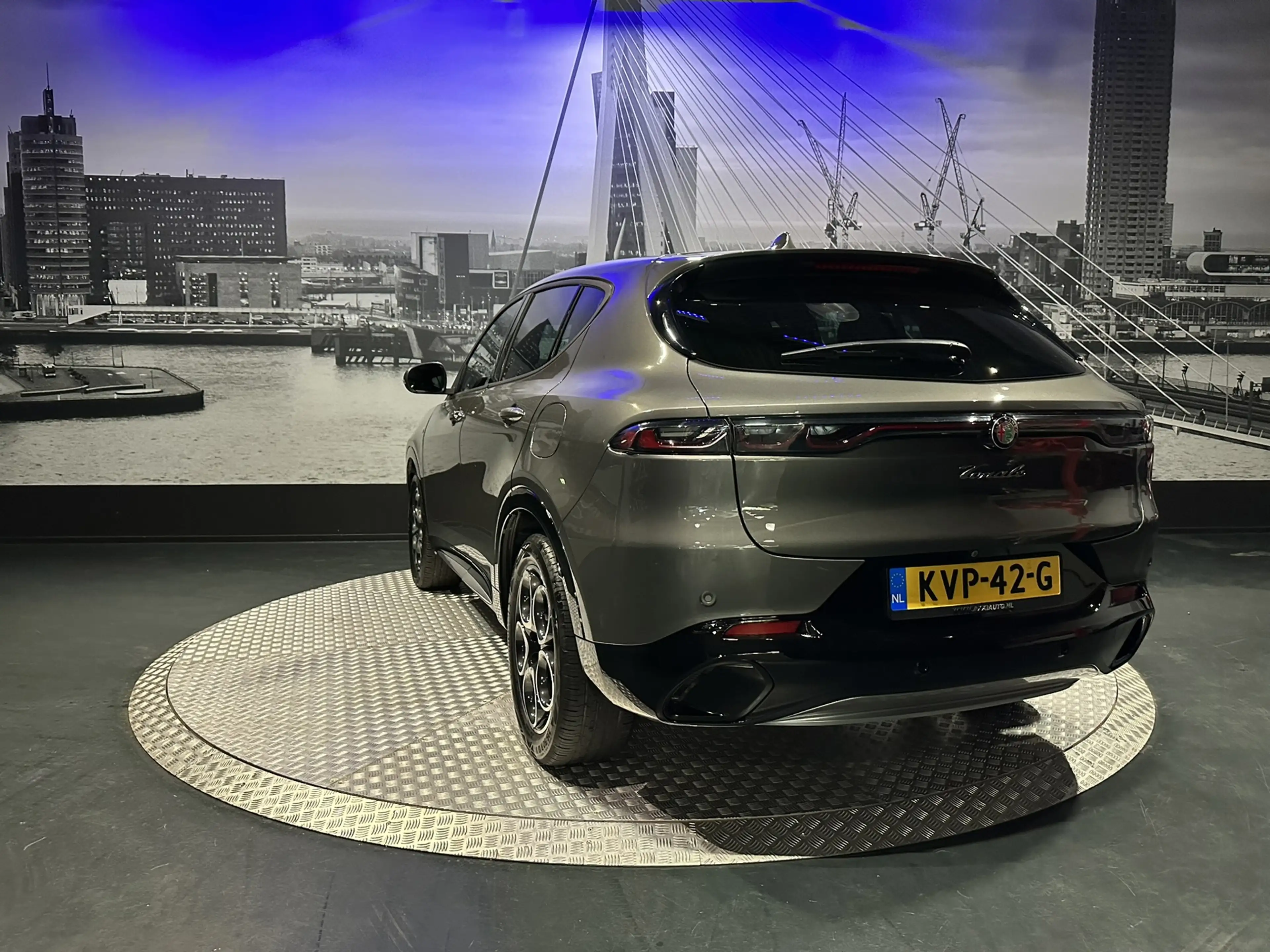 Alfa Romeo Tonale 1.3 Ibrida Plug-In Q4 — photo 10