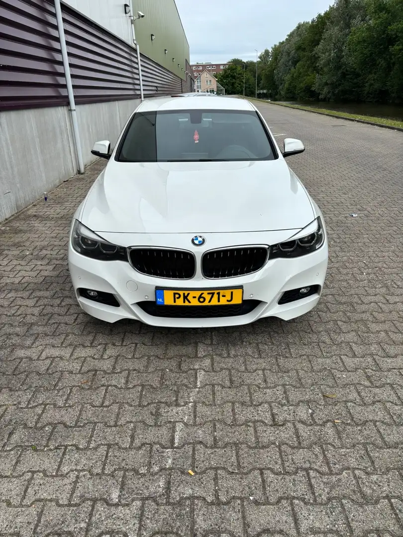 BMW 320 i GT Wit - 1