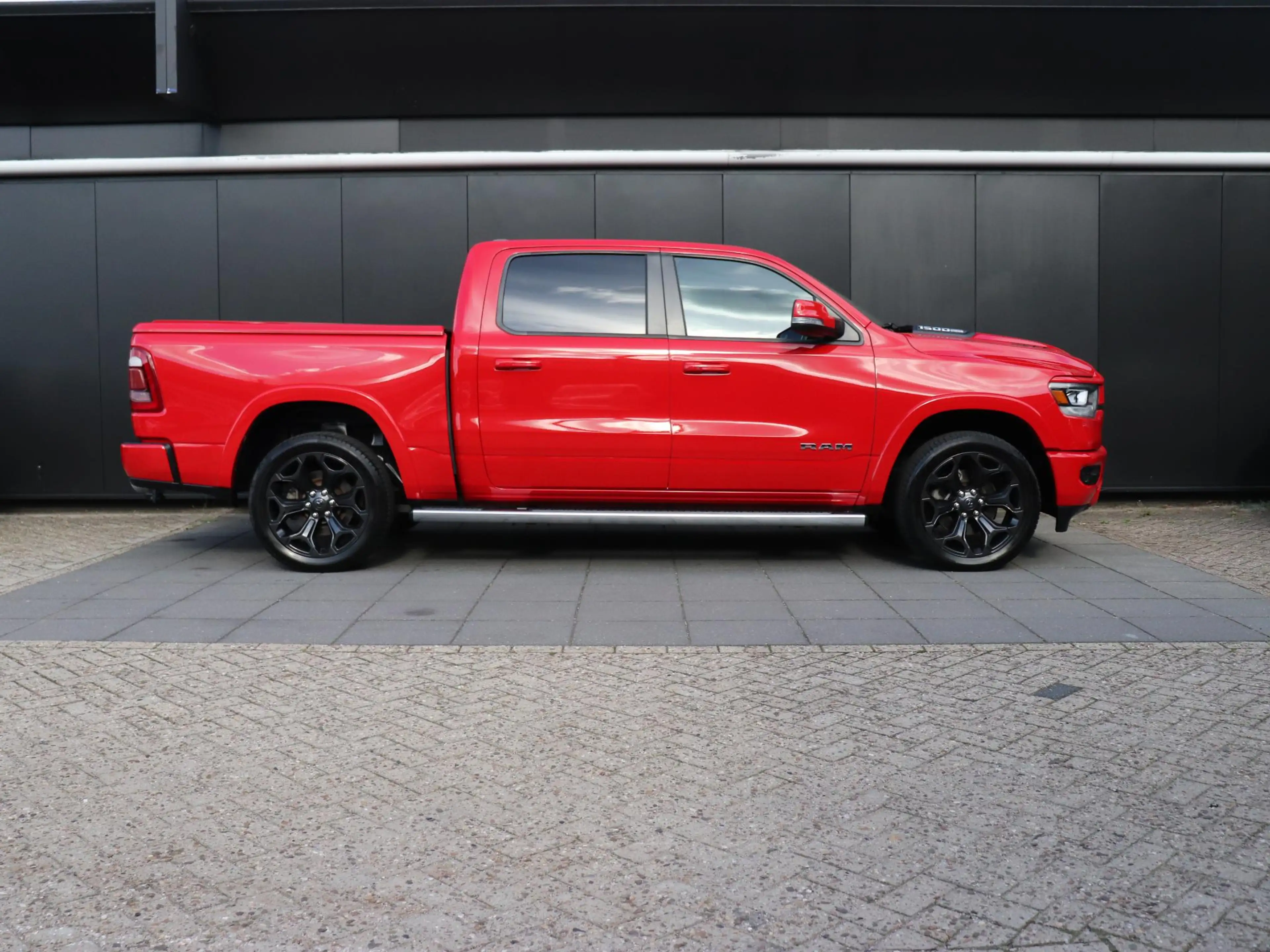 Dodge RAM 1500 5.7 V8 4x4 Crew Cab Laramie | LPG | STOEL/STU — photo 4