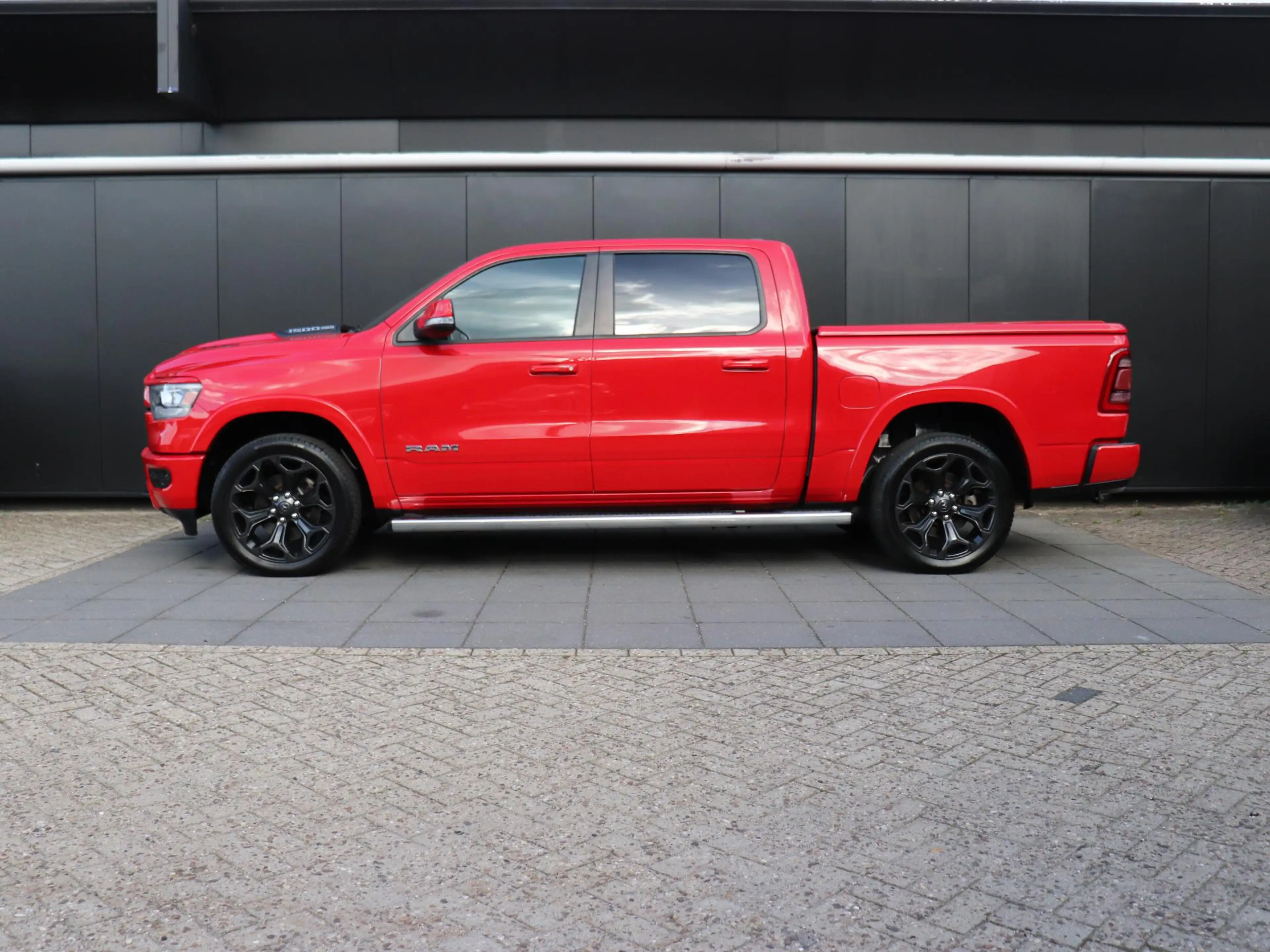 Dodge RAM 1500 5.7 V8 4x4 Crew Cab Laramie | LPG | STOEL/STU — photo 2