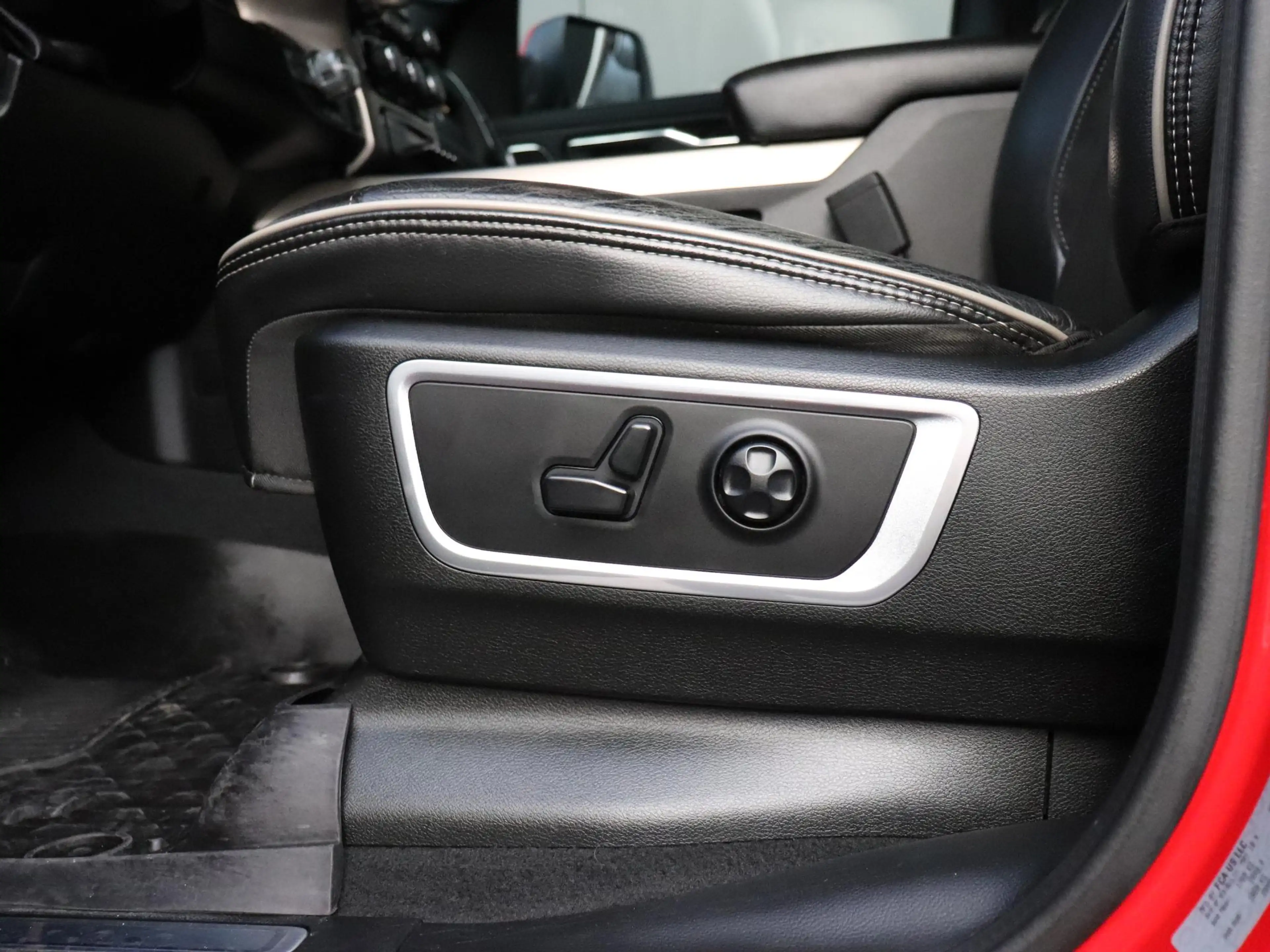 Dodge RAM 1500 5.7 V8 4x4 Crew Cab Laramie | LPG | STOEL/STU — photo 15