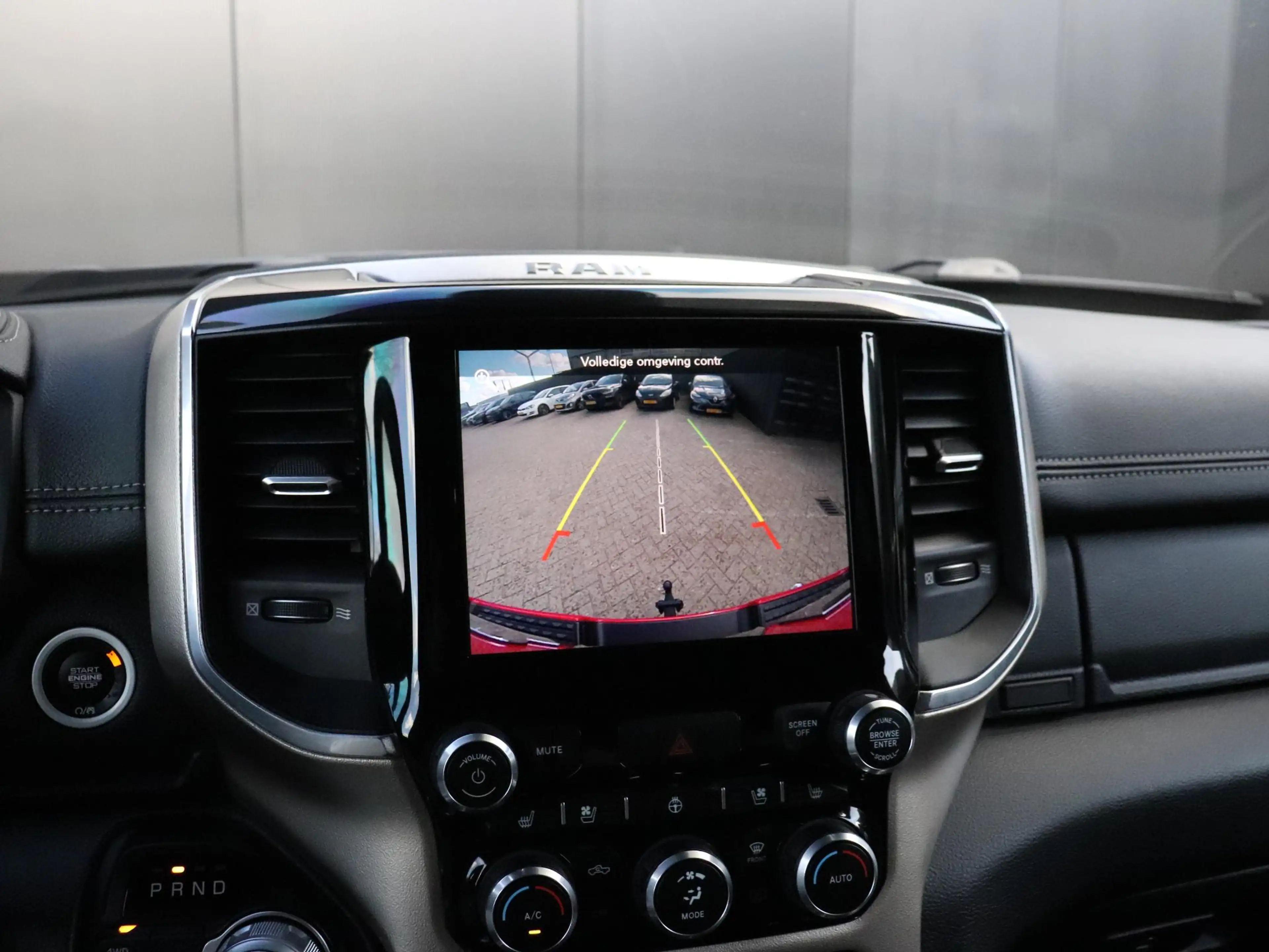 Dodge RAM 1500 5.7 V8 4x4 Crew Cab Laramie | LPG | STOEL/STU — photo 12