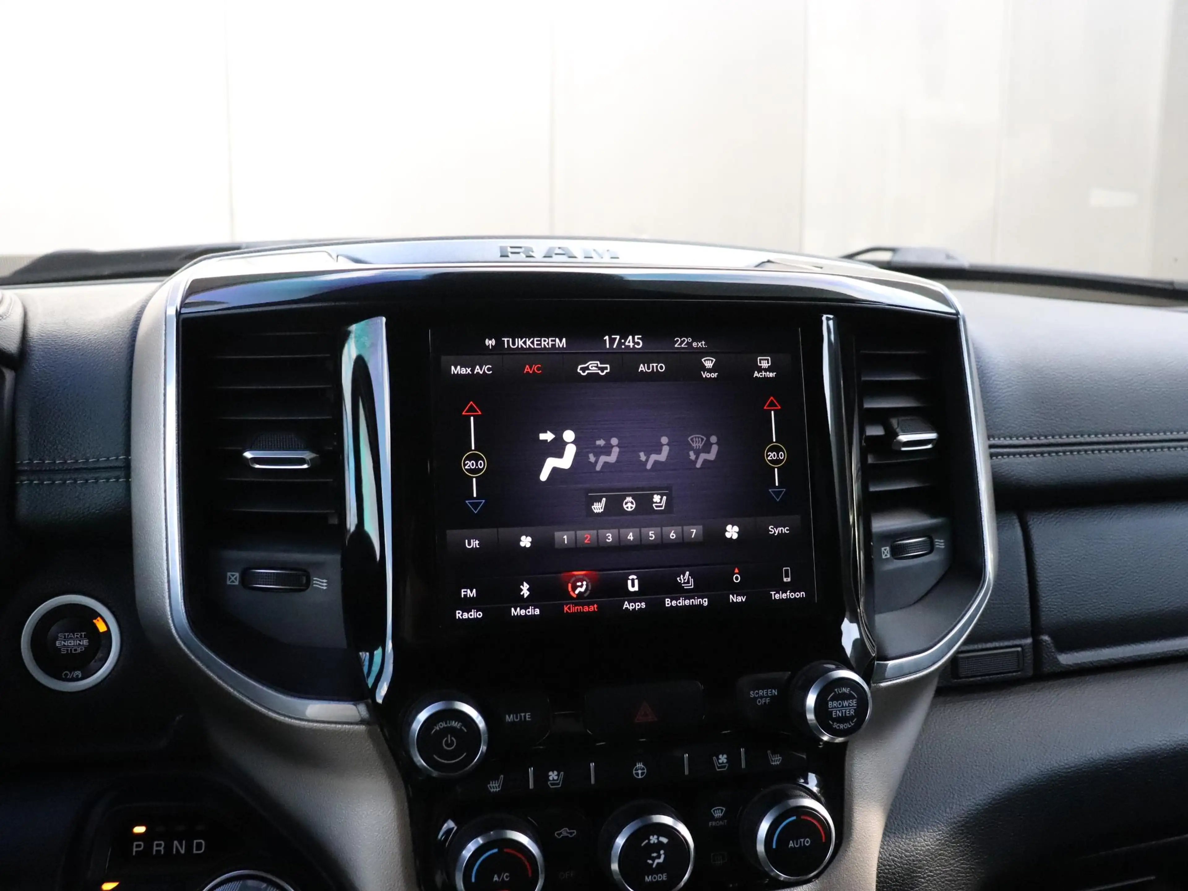 Dodge RAM 1500 5.7 V8 4x4 Crew Cab Laramie | LPG | STOEL/STU — photo 8