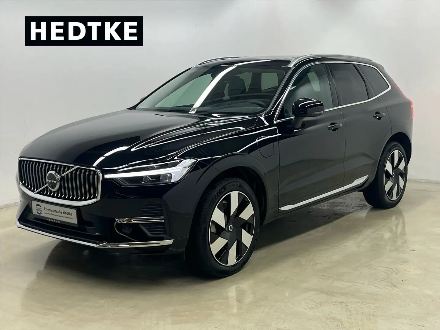 Volvo XC60 T8 Recharge AWD Plus Bright 20"+H&K+ACC+360 Czarny - 1