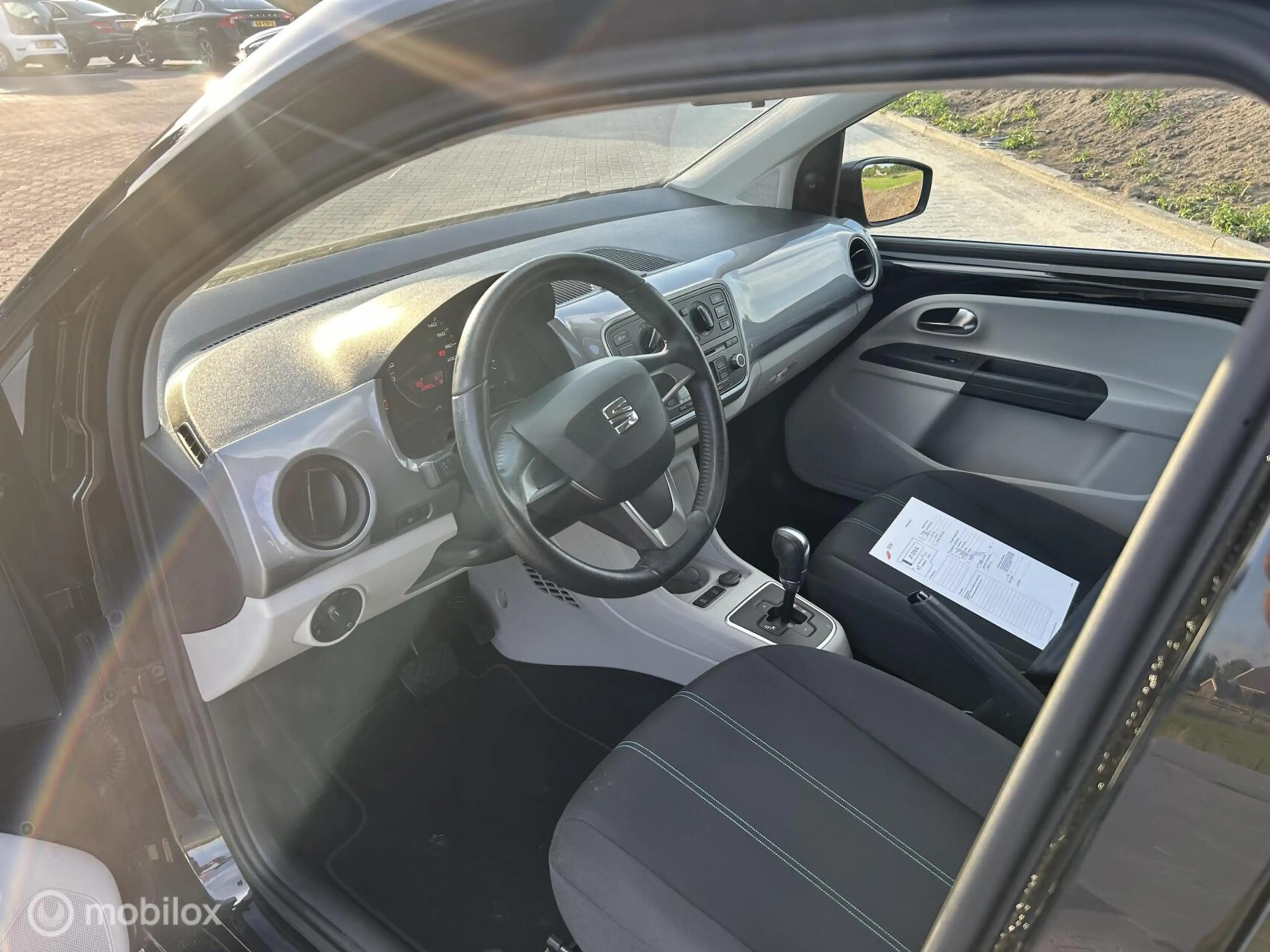 SEAT Mii 1.0 Style Connect — photo 8