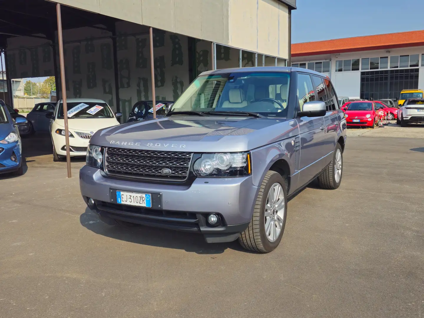 Land Rover Range Rover Range Rover III 2010 4.4 tdV8 Vogue auto Grigio - 2