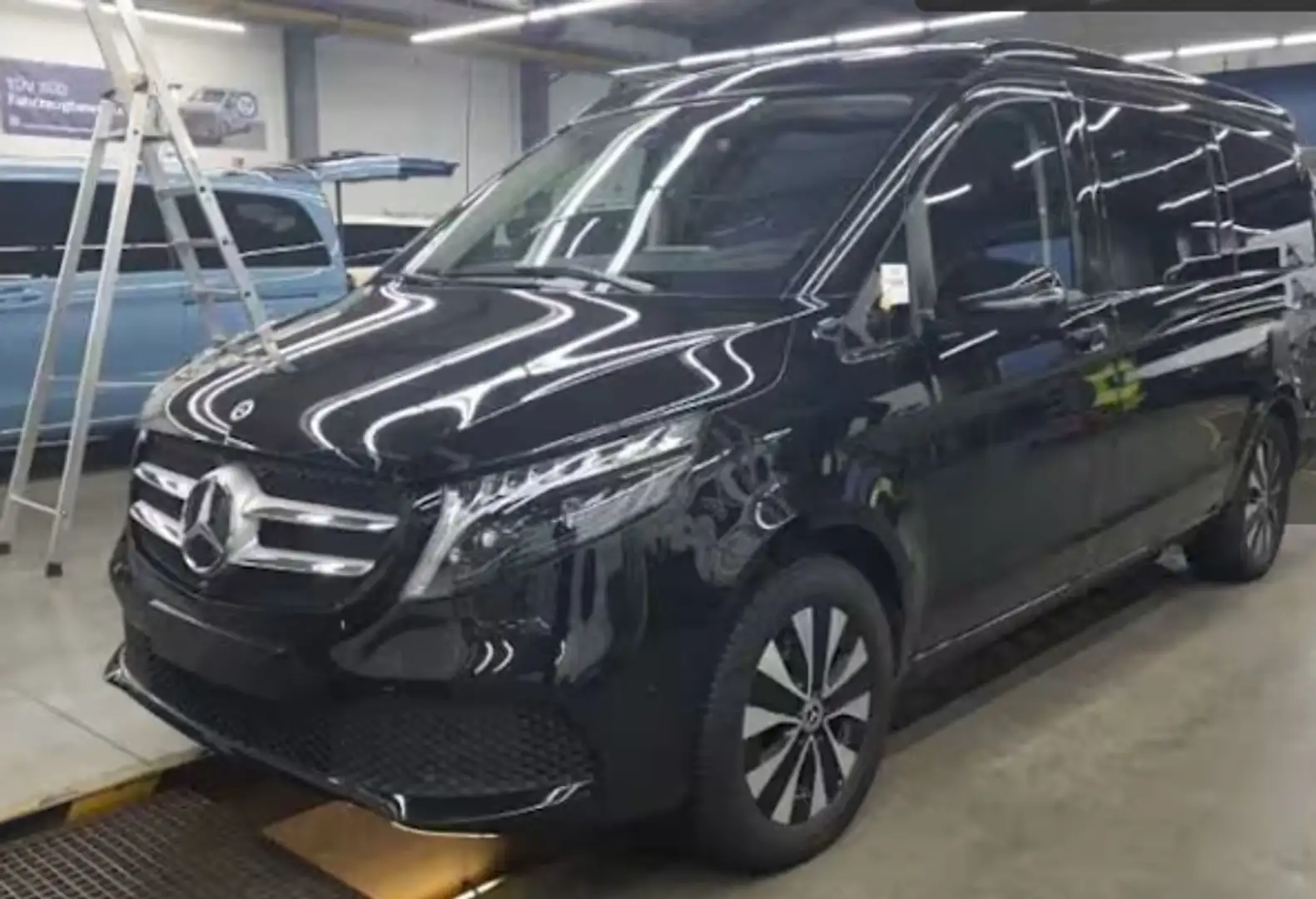 Mercedes-Benz V 300 d Marco Polo 4 Matic Easy UP/Schiebedach Schwarz - 1