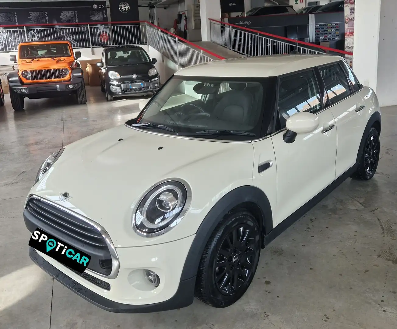 MINI One Mini 5p 1.5 One Baker Street 102cv Beige - 1
