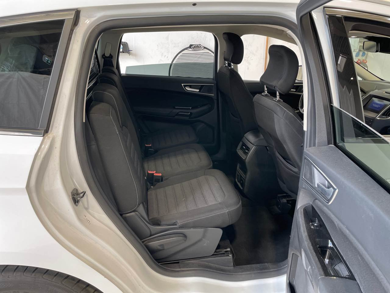 Ford S-Max 2.0 EcoBlue Titanium AHK SpoSi ACC BLIS — photo 9