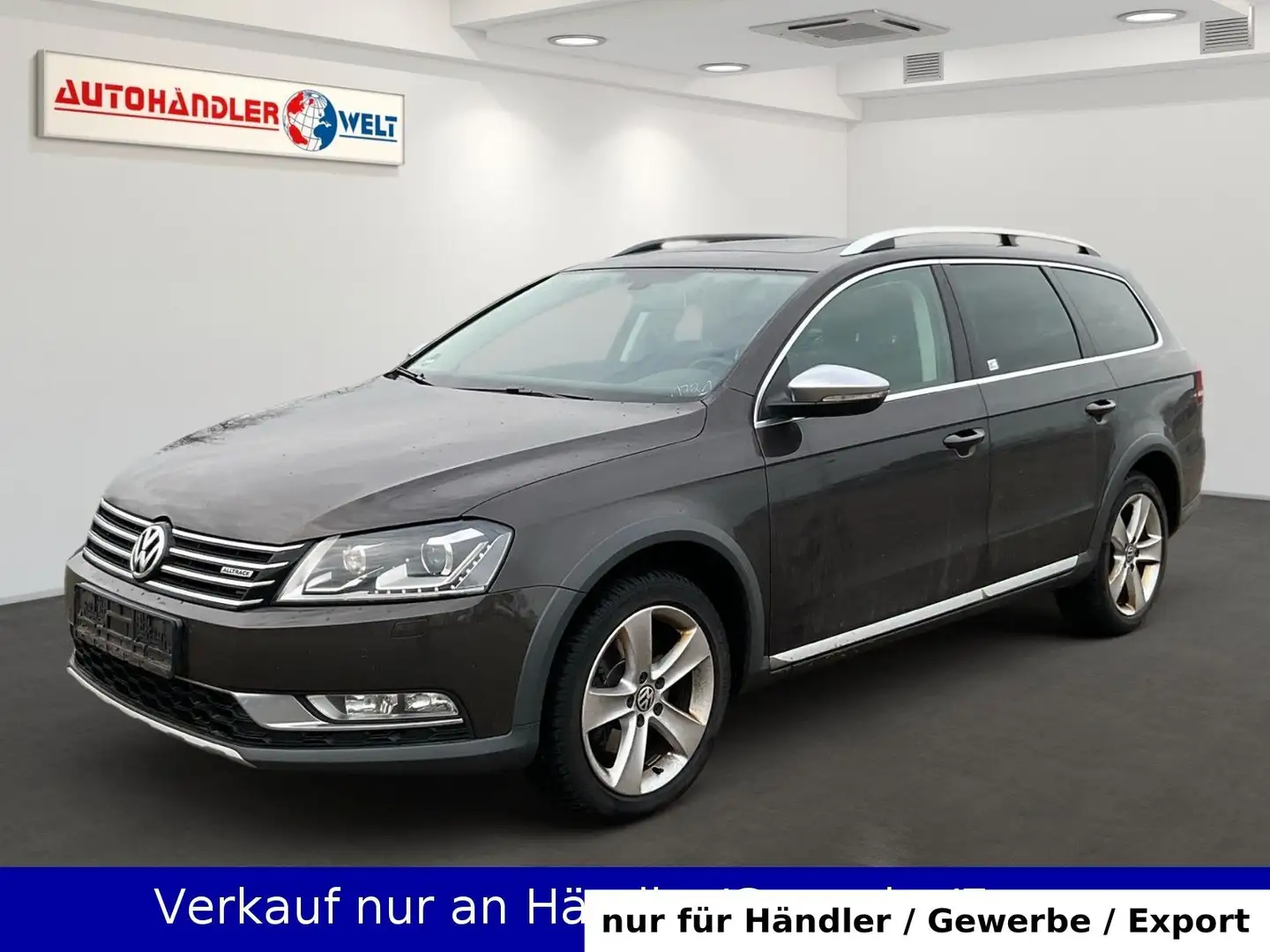 Volkswagen Passat Alltrack Variant 2.0 TDI 4Motion Schwarz - 1