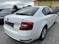 Skoda Octavia Weiß - thumbnail 3
