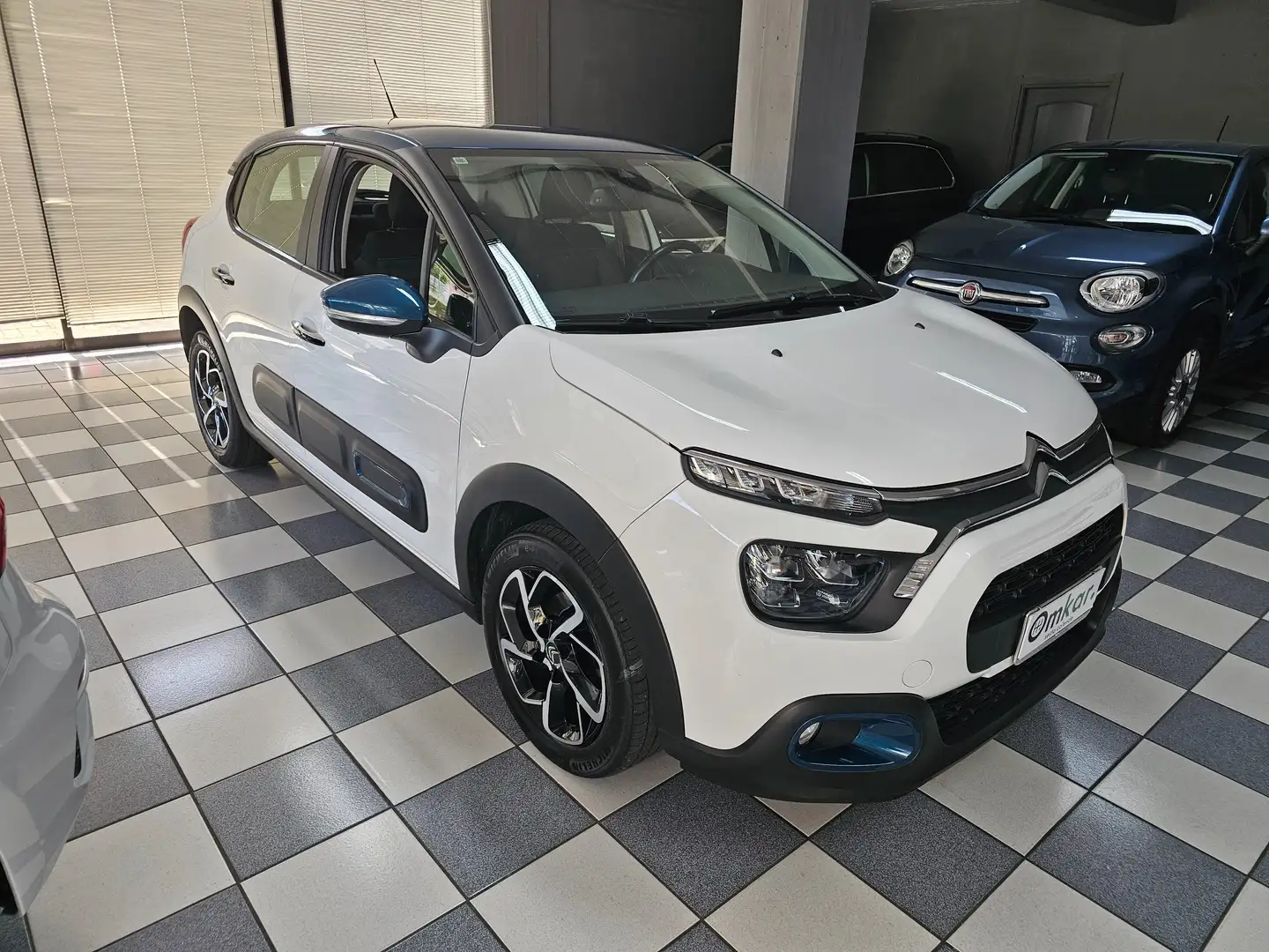 Citroen C3 C3 III 2017 1.5 bluehdi Shine Pack e6 Blanco - 1