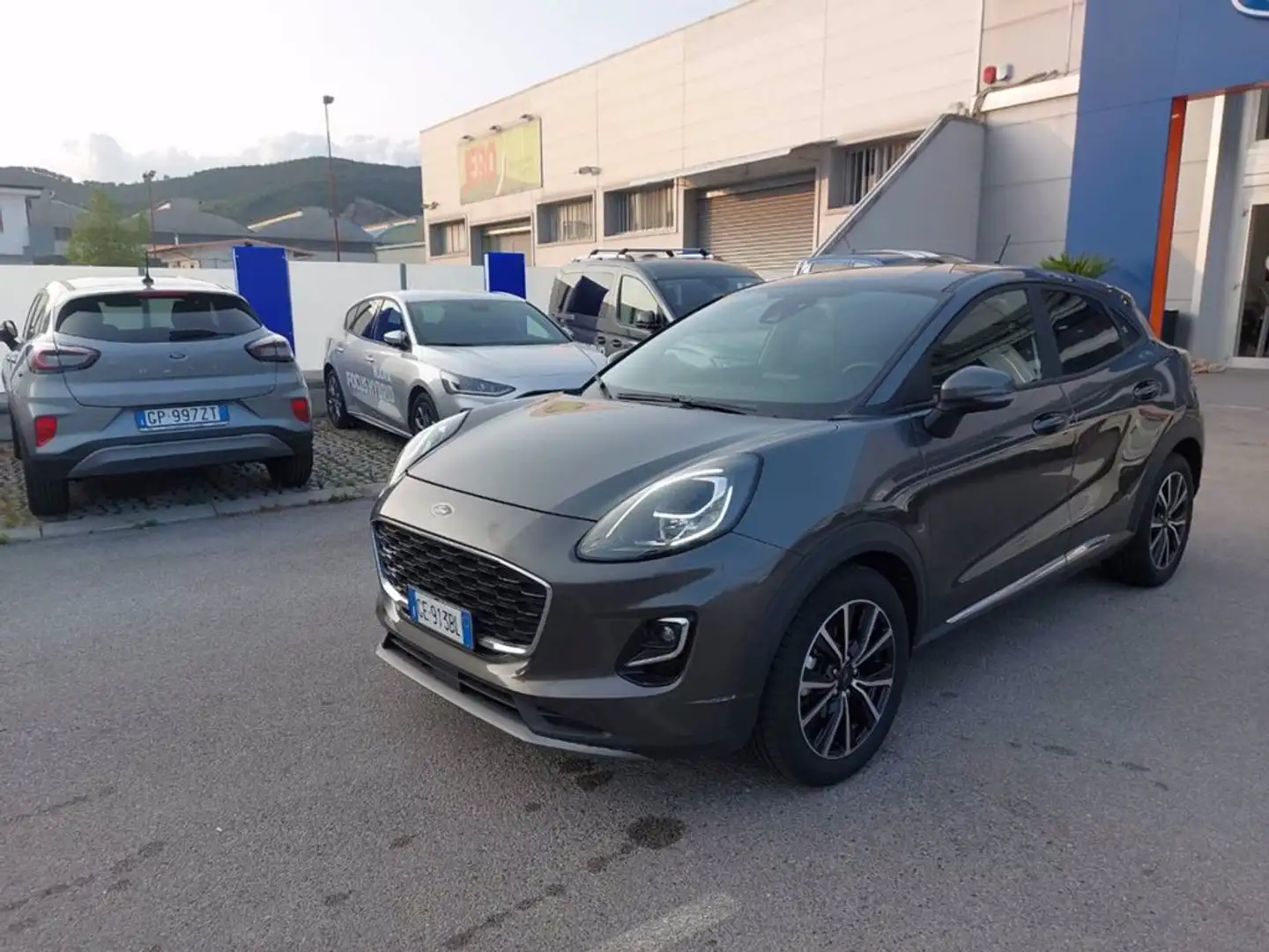 Ford Puma 1.0 EcoBoost Hybrid 125 CV S&S Titanium Gris - 1