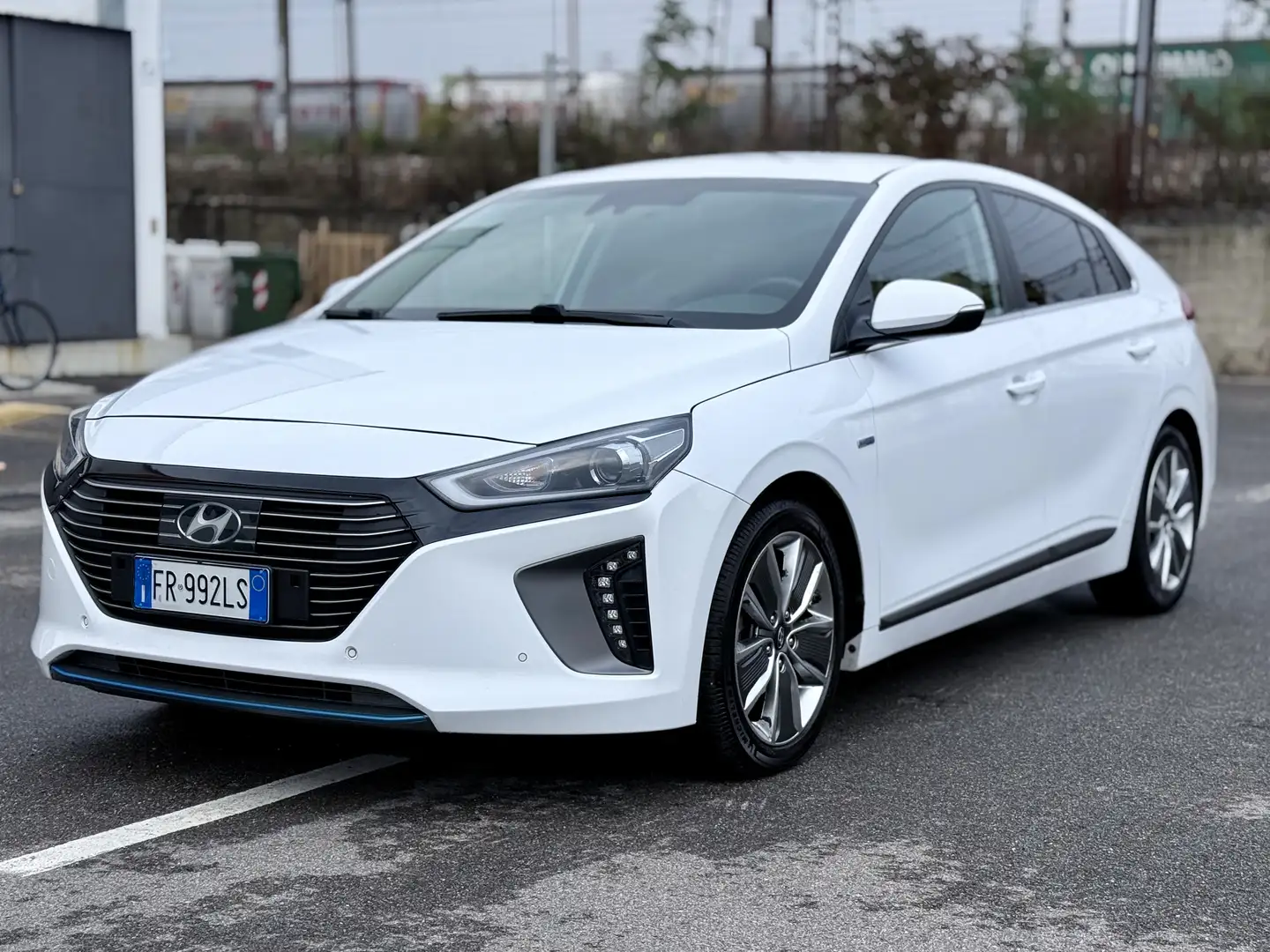 Hyundai IONIQ 1.6 hybrid Style 6dct Bianco - 1