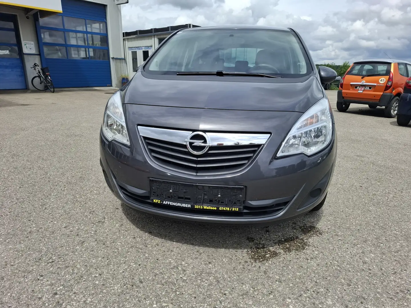 Opel Meriva Meriva 1,4 104.000km Braun - 2